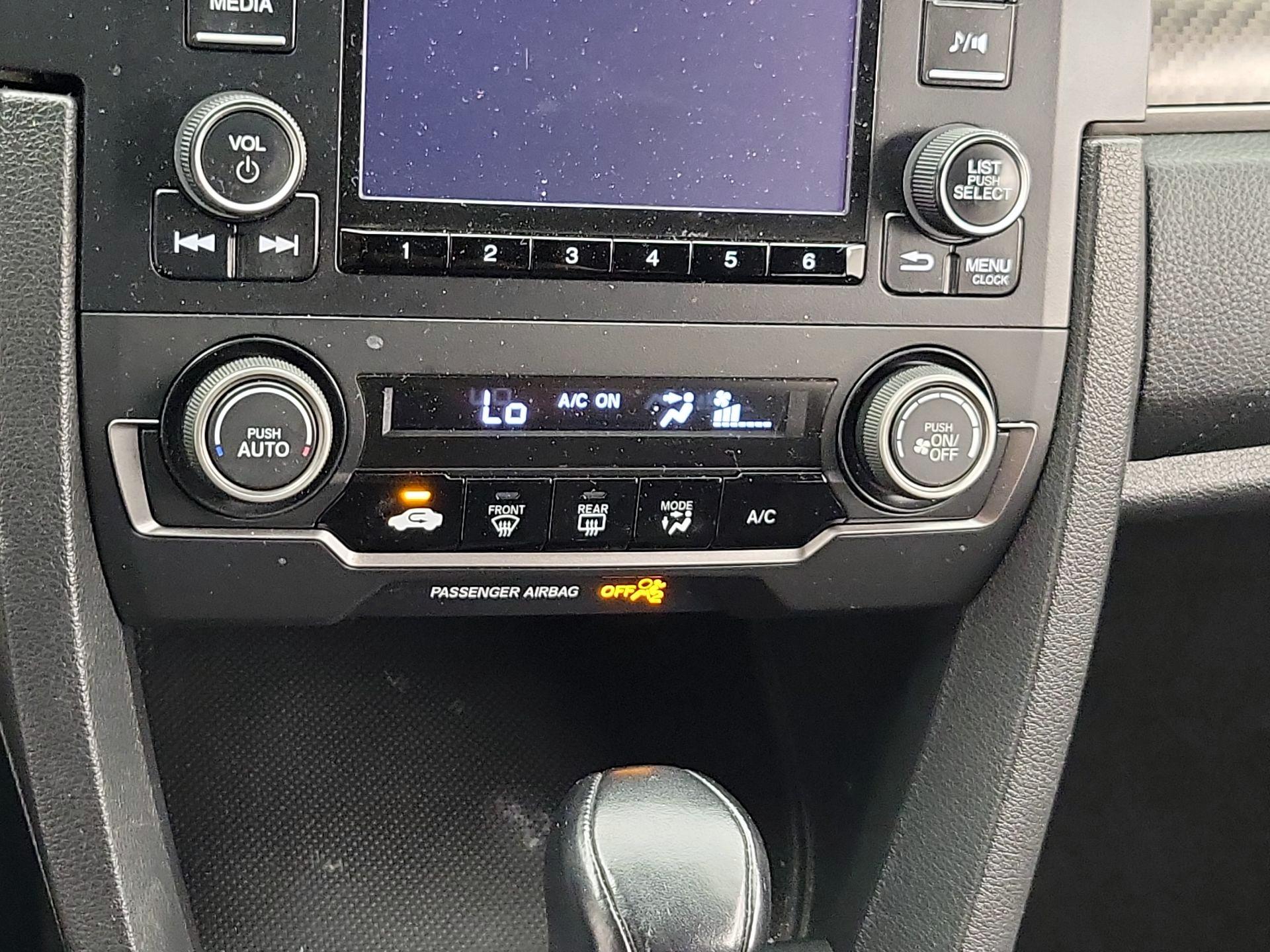 Thumbnail: 2019 Honda Civic - 16