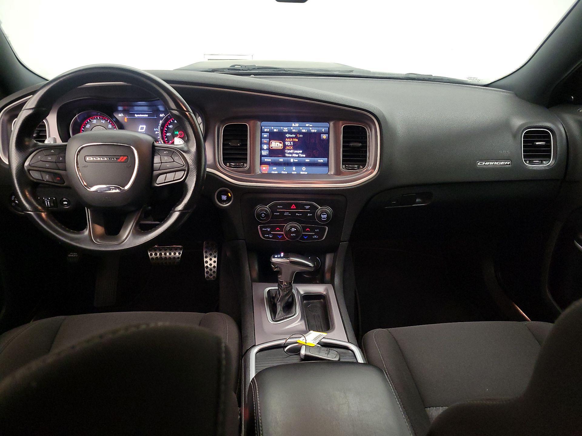 Thumbnail: 2020 Dodge Charger - 9