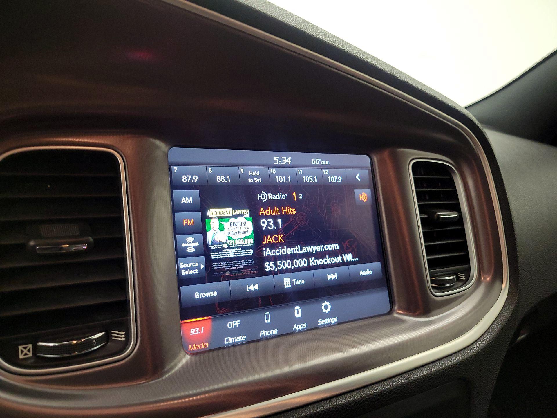 Thumbnail: 2020 Dodge Charger - 15