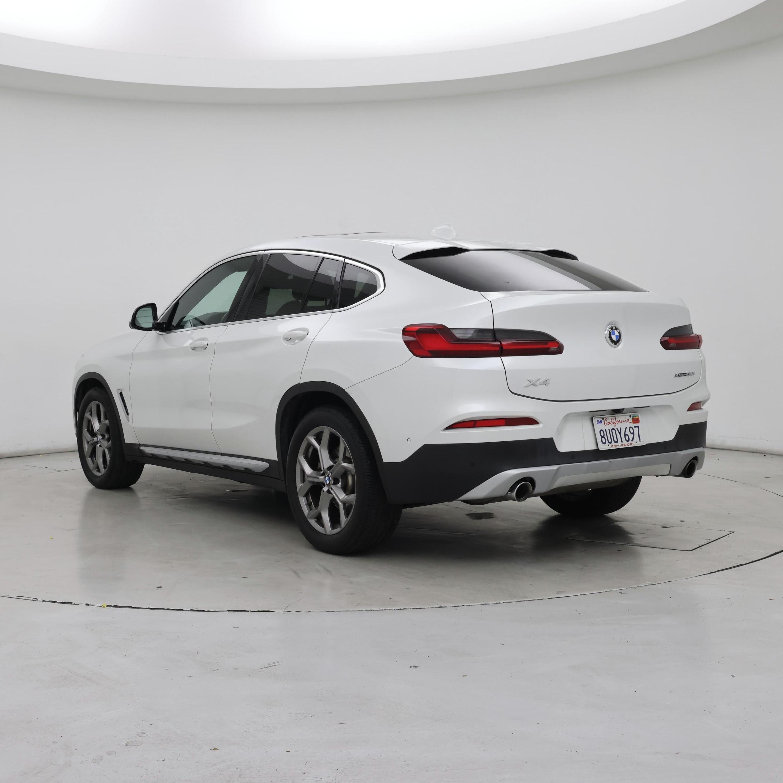 Thumbnail: 2021 BMW X4 - 2