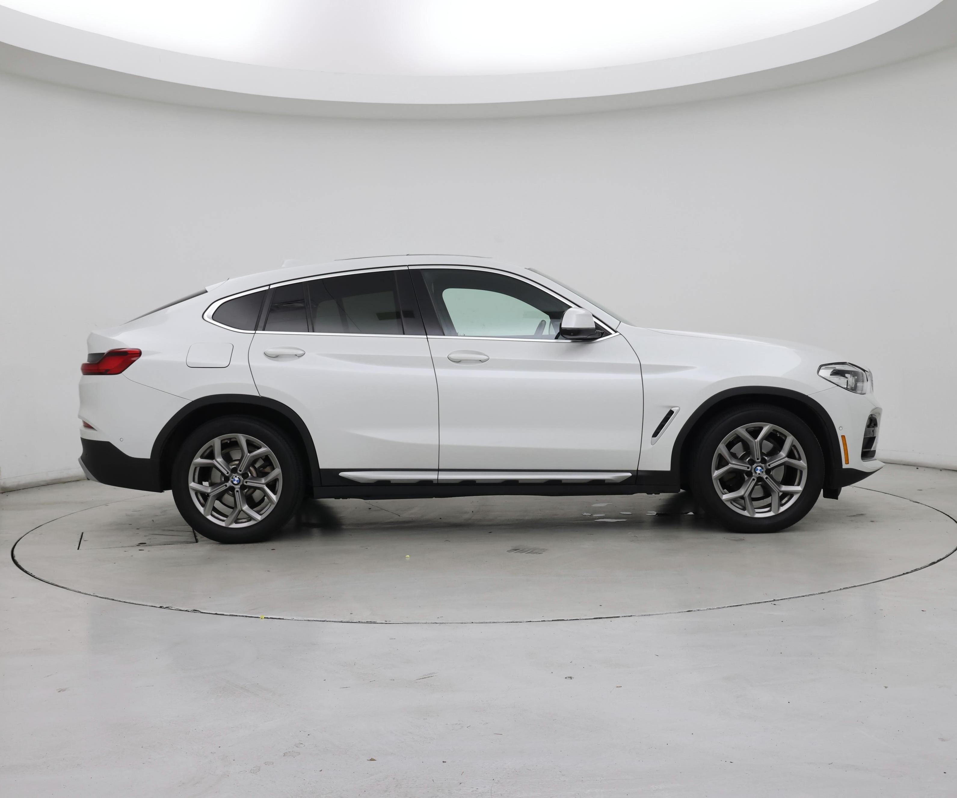 Thumbnail: 2021 BMW X4 - 7