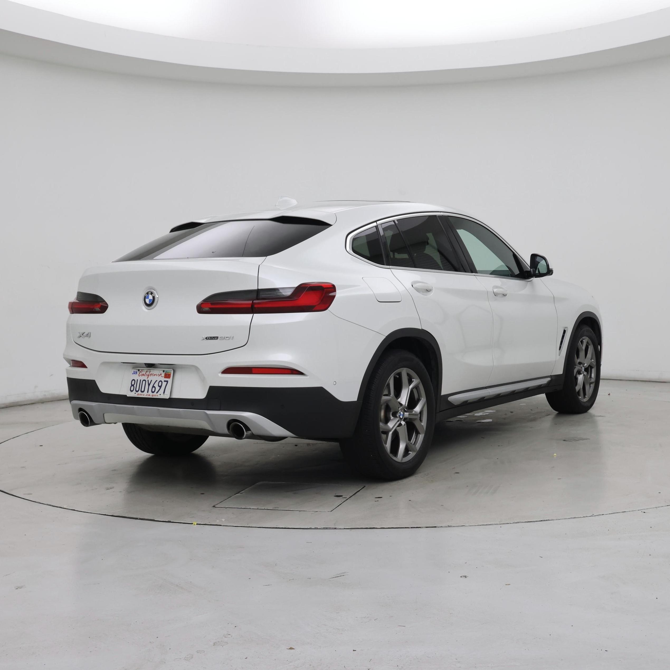 Thumbnail: 2021 BMW X4 - 8