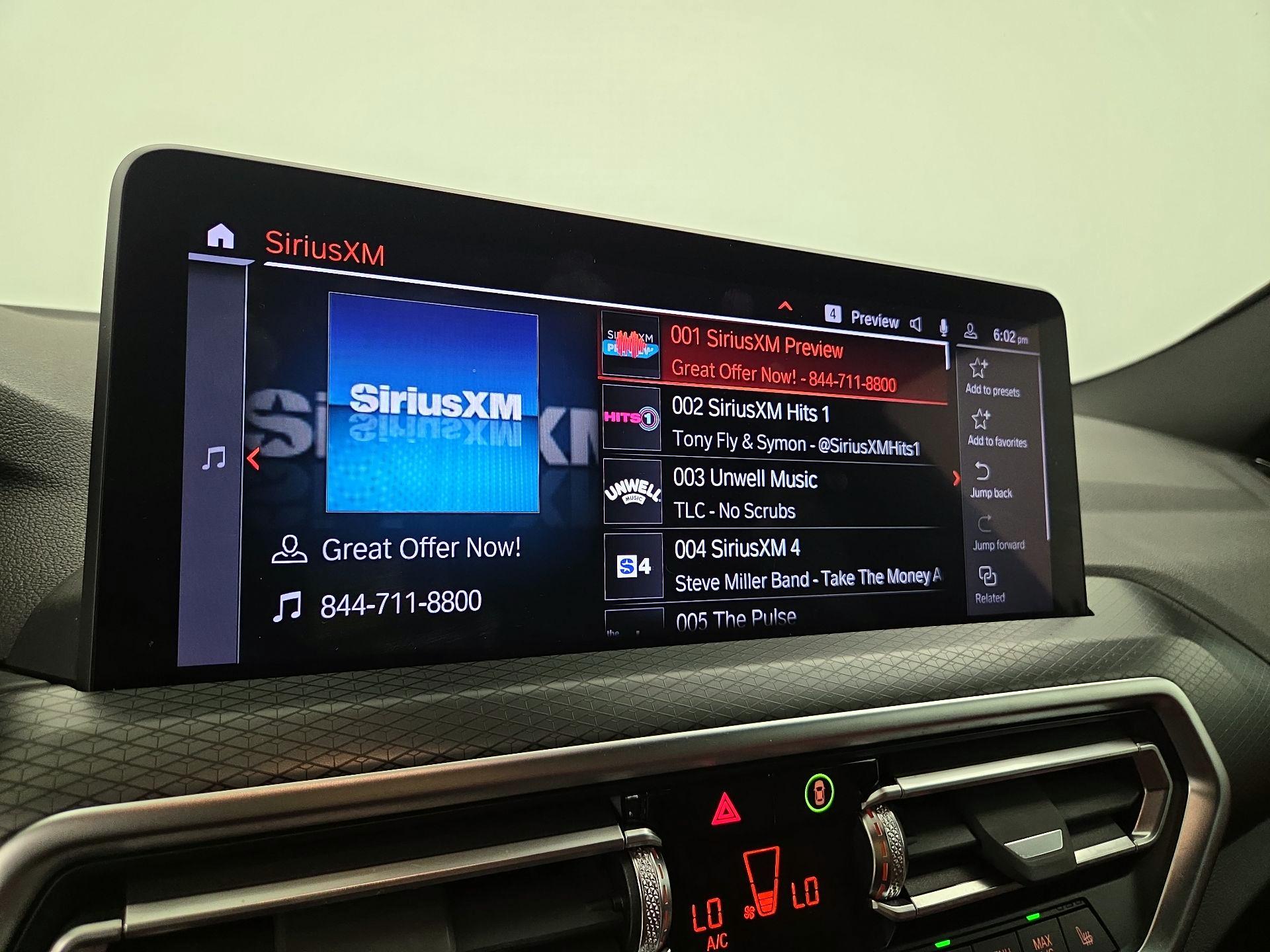 Thumbnail: 2023 BMW X4 - 16