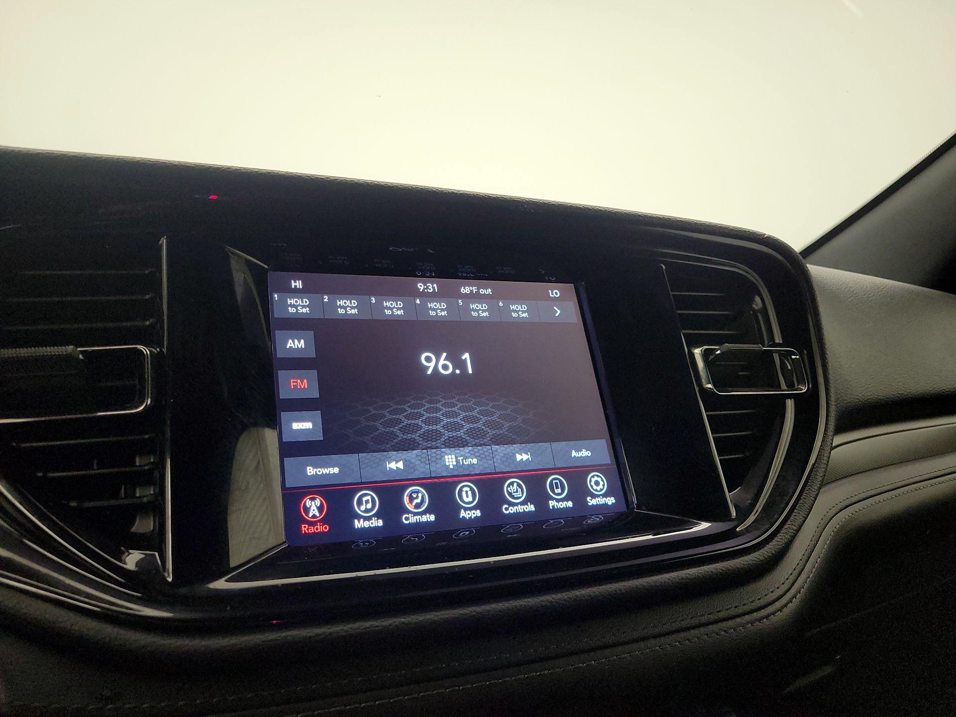 Thumbnail: 2021 Dodge Durango - 15