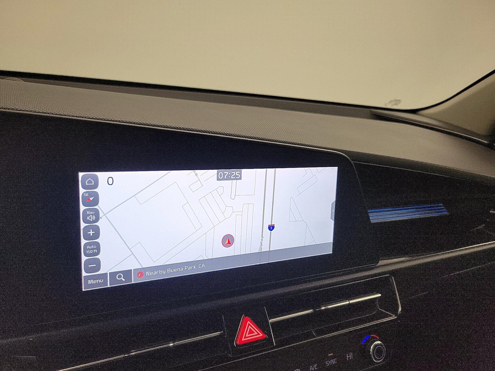 2024 Kia Niro EX Touring - Photo 15