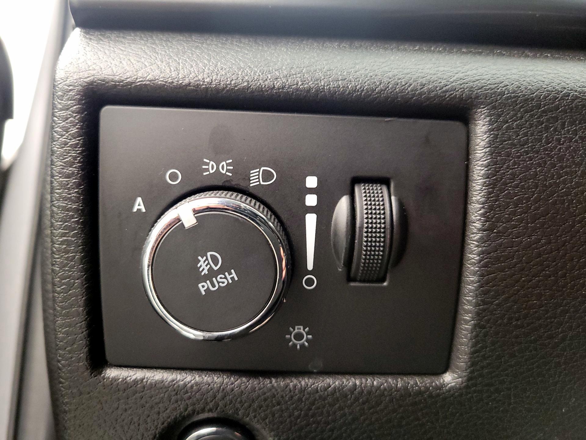 Thumbnail: 2021 Jeep Grand Cherokee - 13