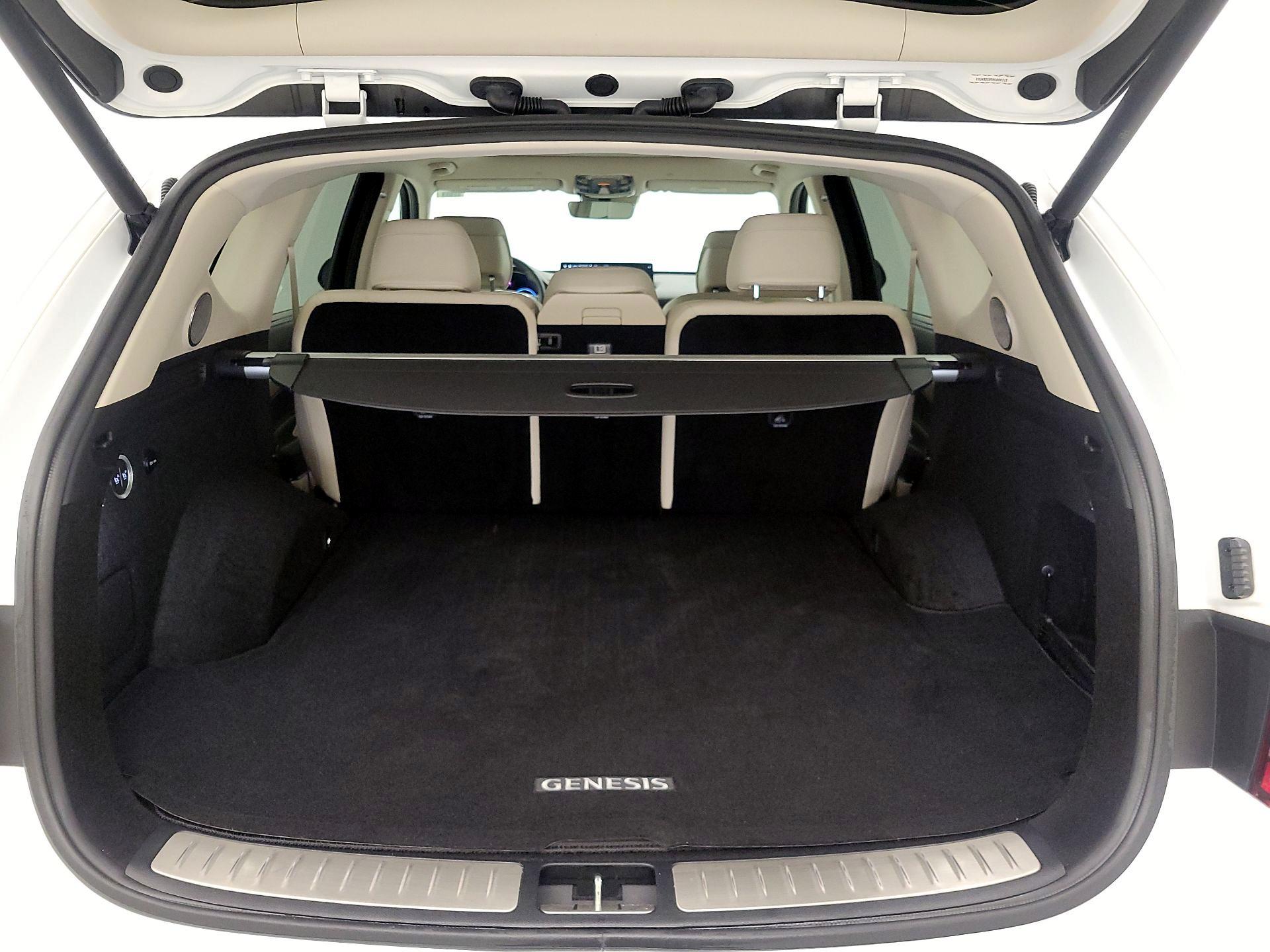 Thumbnail: 2022 Genesis GV80 - 20