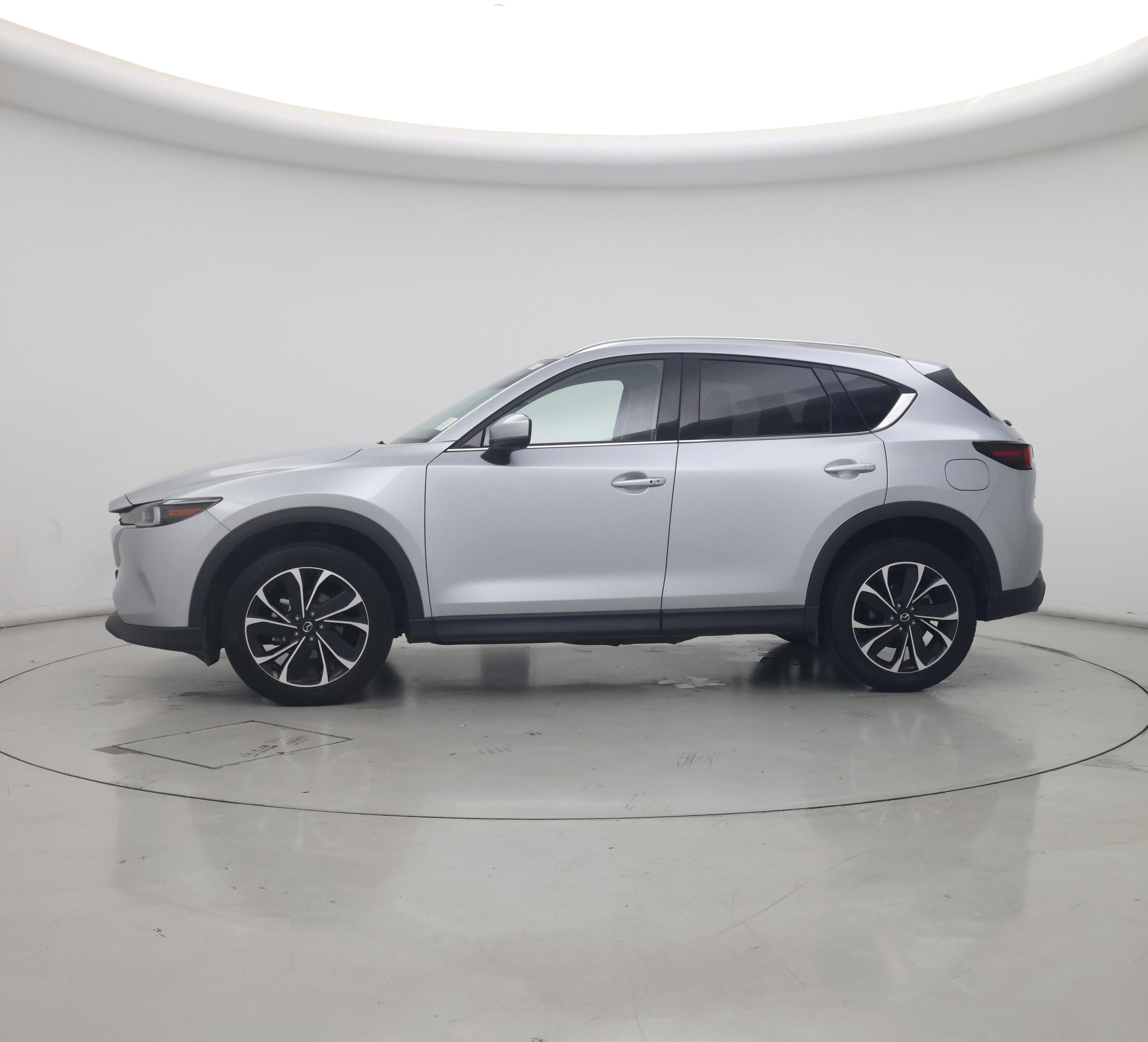 Thumbnail: 2023 Mazda CX-5 - 3