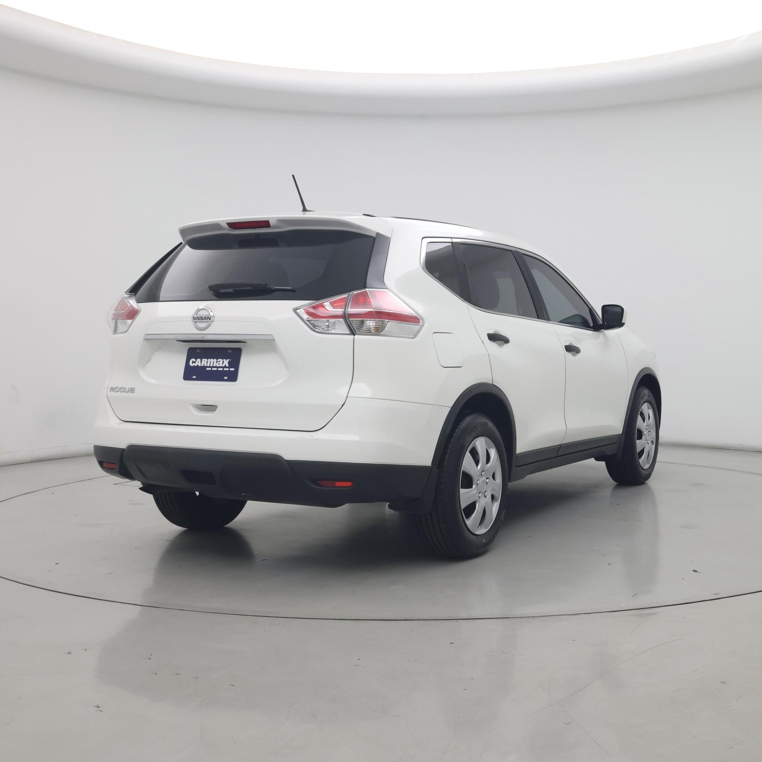 Thumbnail: 2016 Nissan Rogue - 8