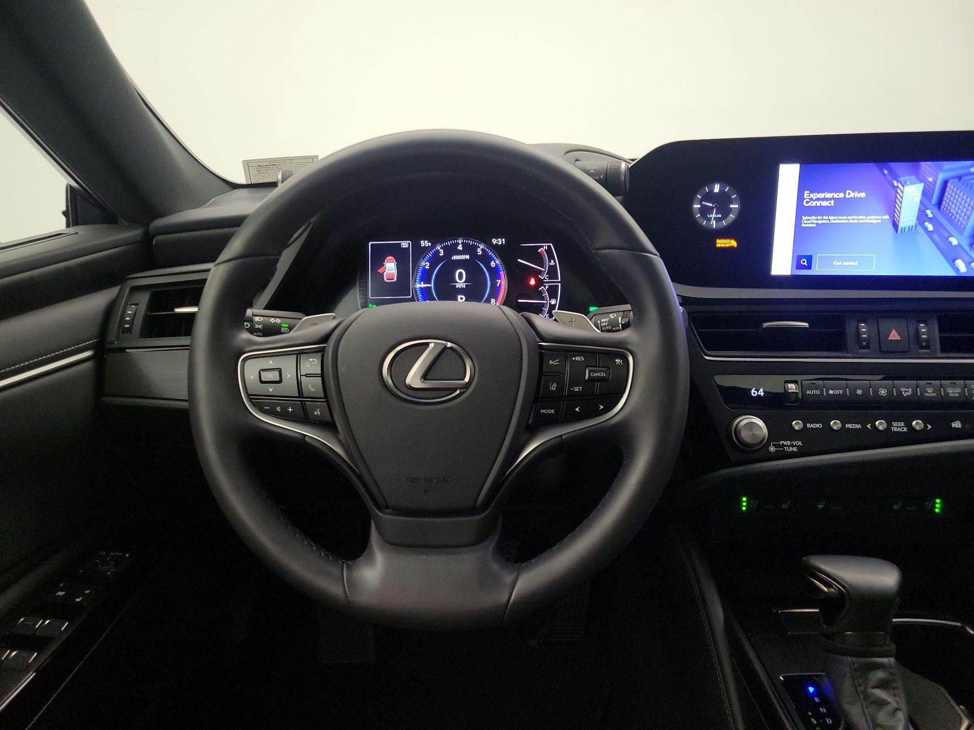 Thumbnail: 2024 Lexus ES - 10