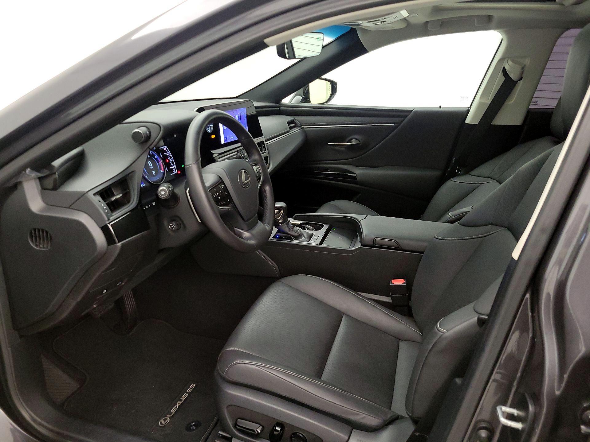 Thumbnail: 2024 Lexus ES - 11