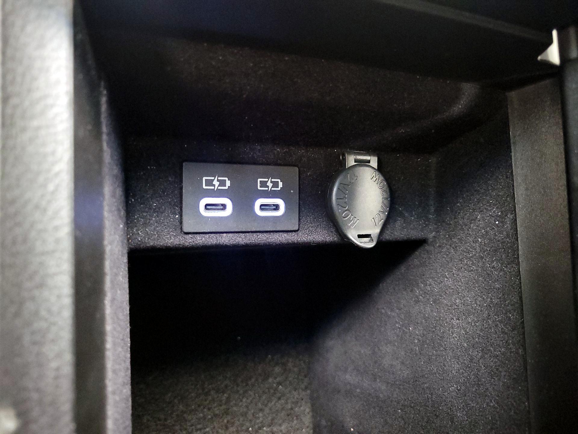 Thumbnail: 2024 Lexus ES - 19