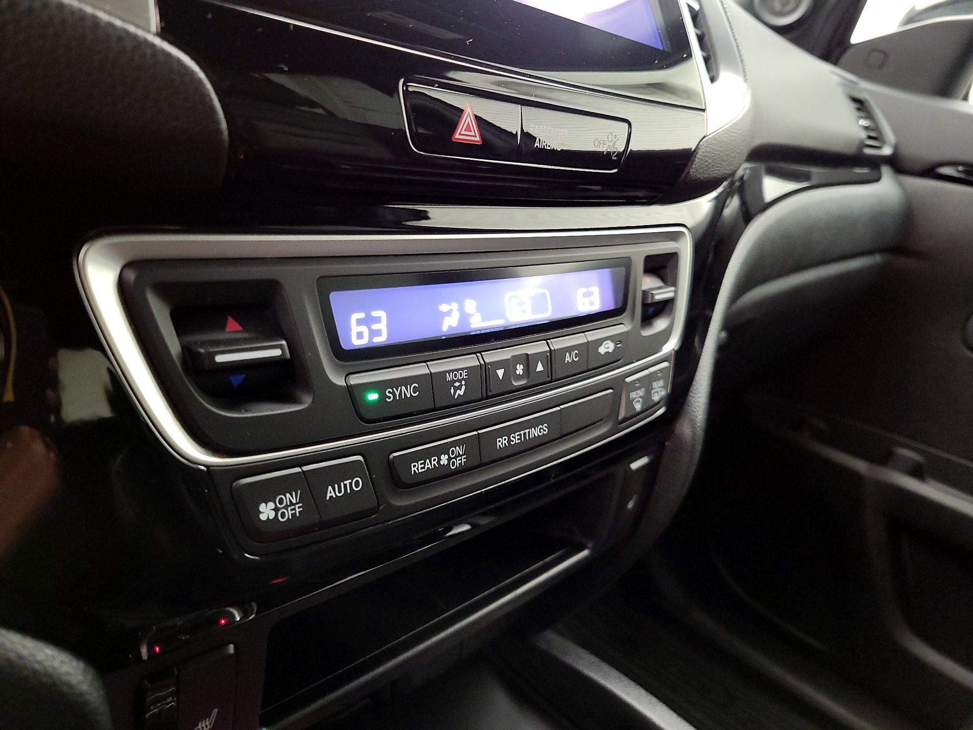 Thumbnail: 2020 Honda Ridgeline - 16