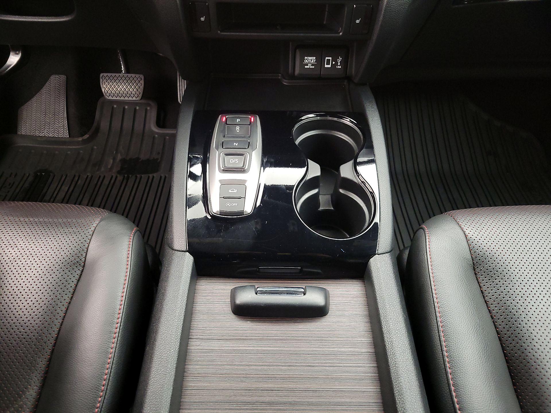 Thumbnail: 2020 Honda Ridgeline - 17