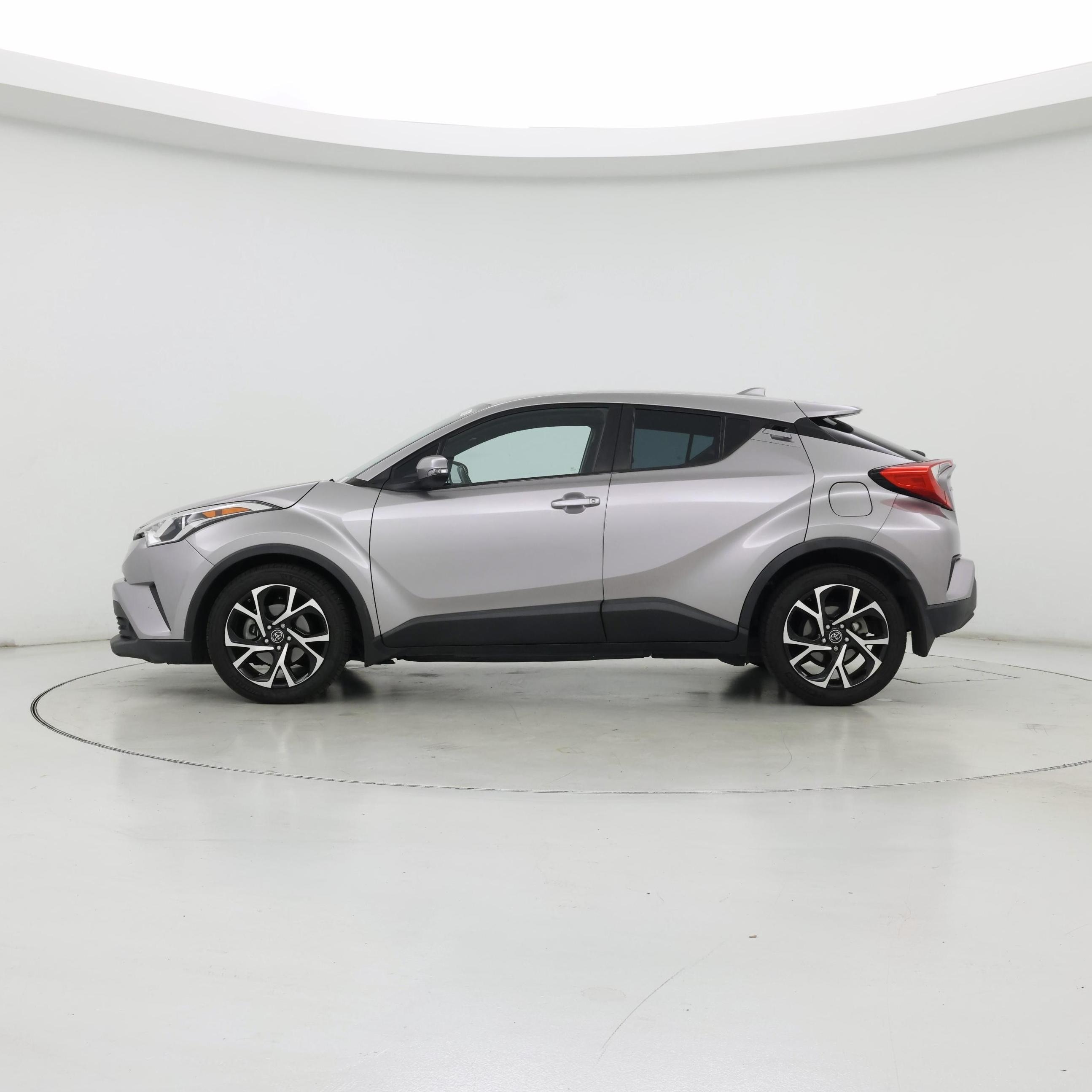Thumbnail: 2018 Toyota C-HR - 3