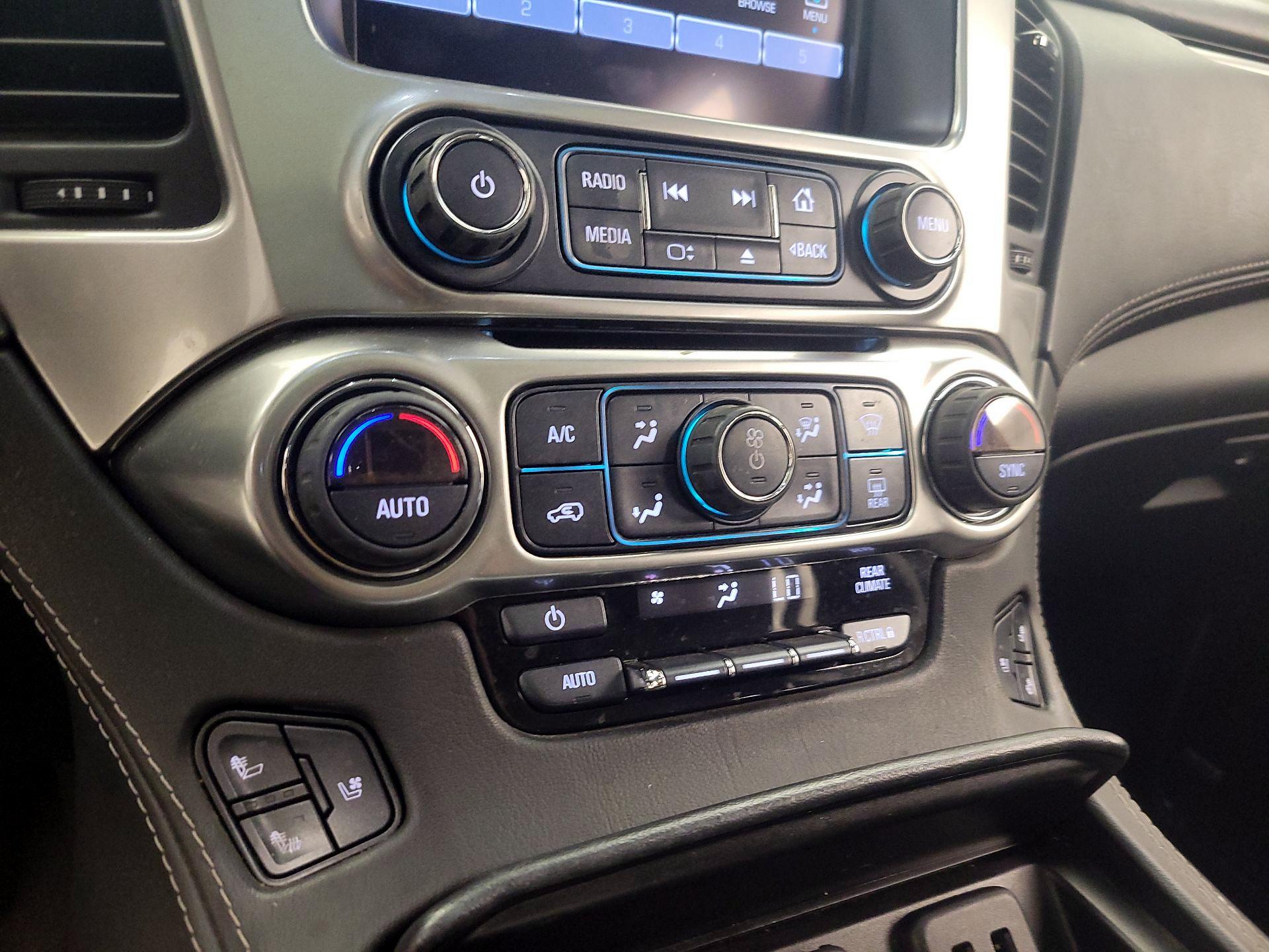 Thumbnail: 2017 Chevrolet Tahoe - 16