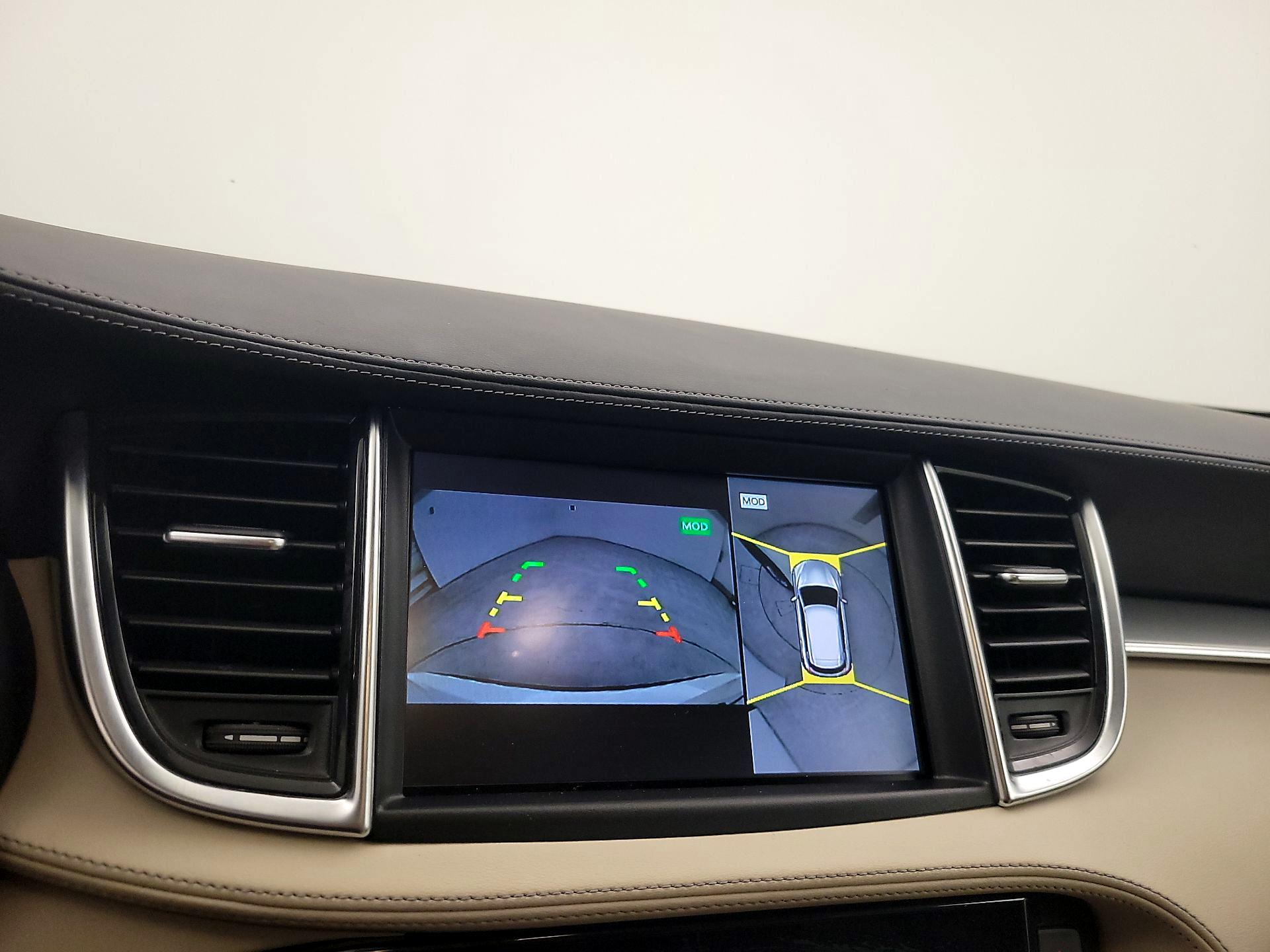 Thumbnail: 2019 INFINITI QX50 - 15