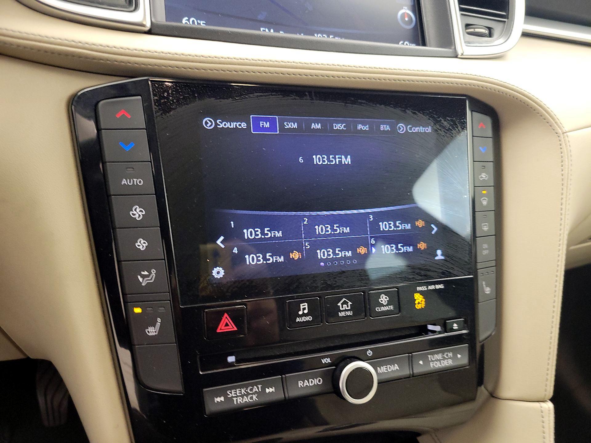 Thumbnail: 2019 INFINITI QX50 - 16