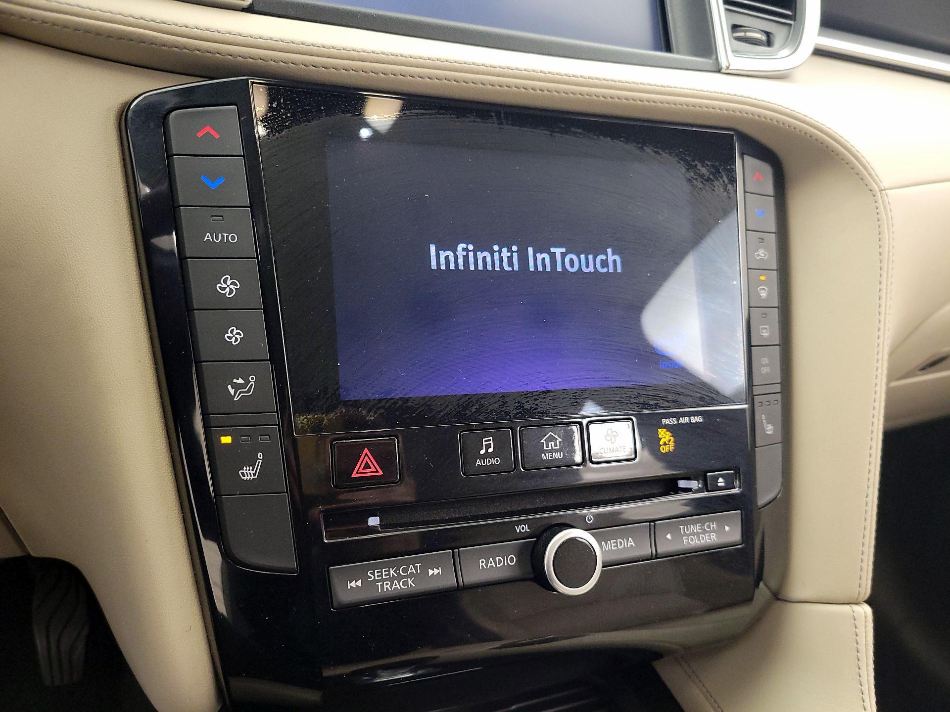 Thumbnail: 2019 INFINITI QX50 - 17