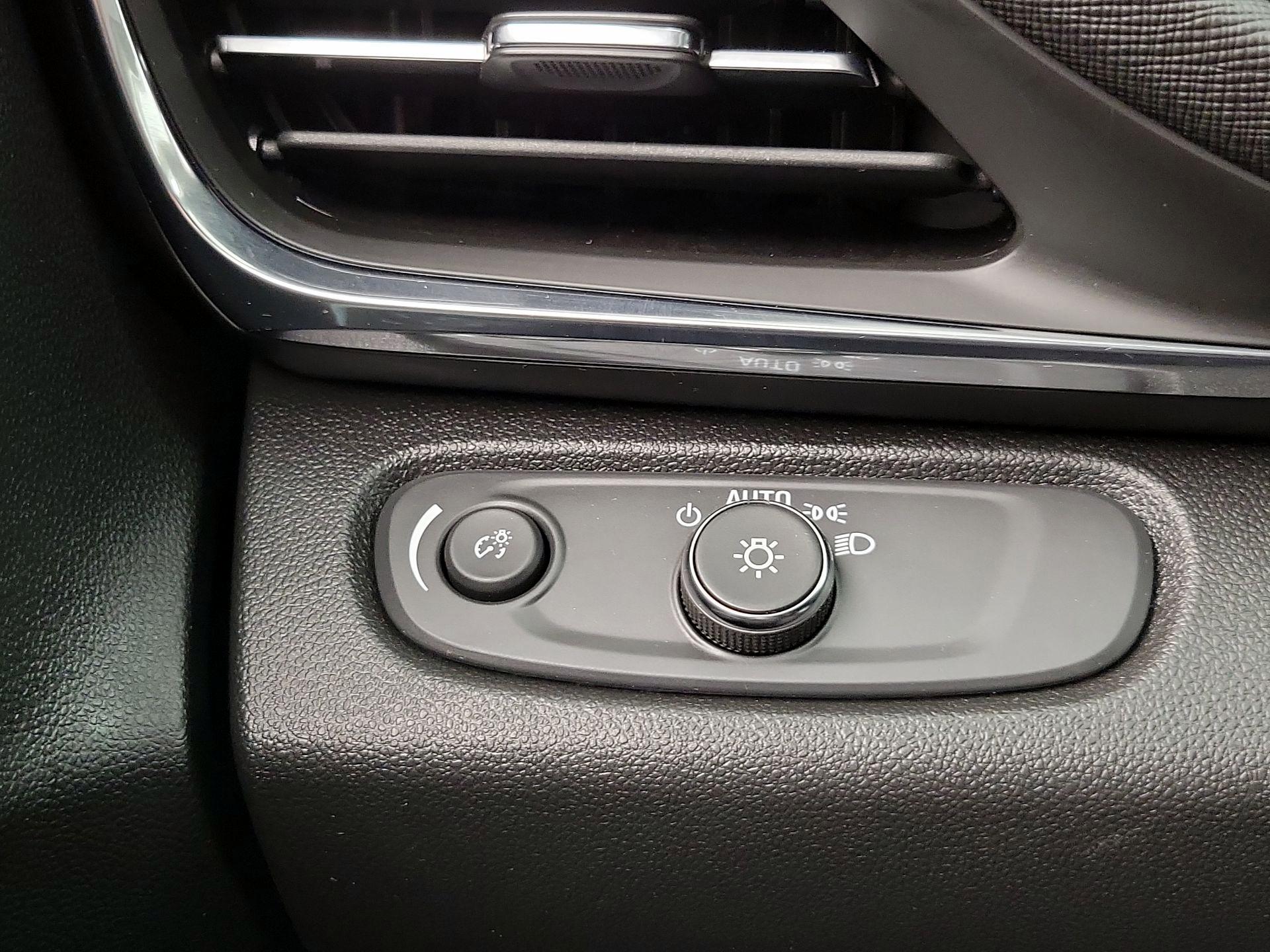 Thumbnail: 2024 Buick Envista - 13