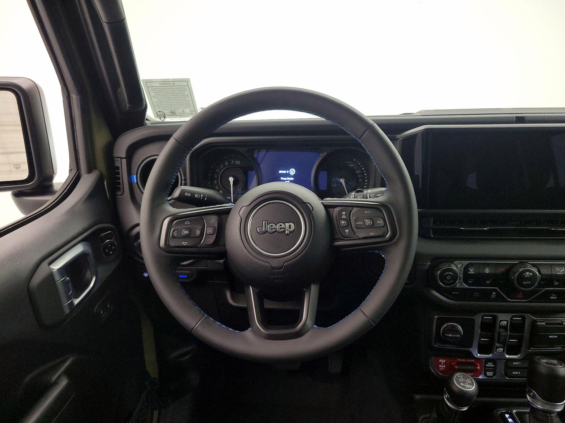 Thumbnail: 2025 Jeep Wrangler - 10