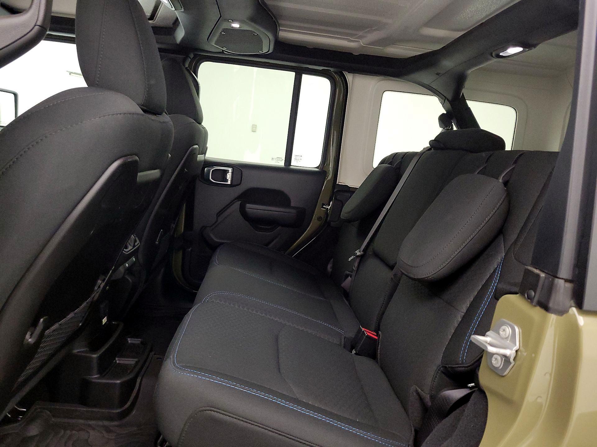 Thumbnail: 2025 Jeep Wrangler - 19