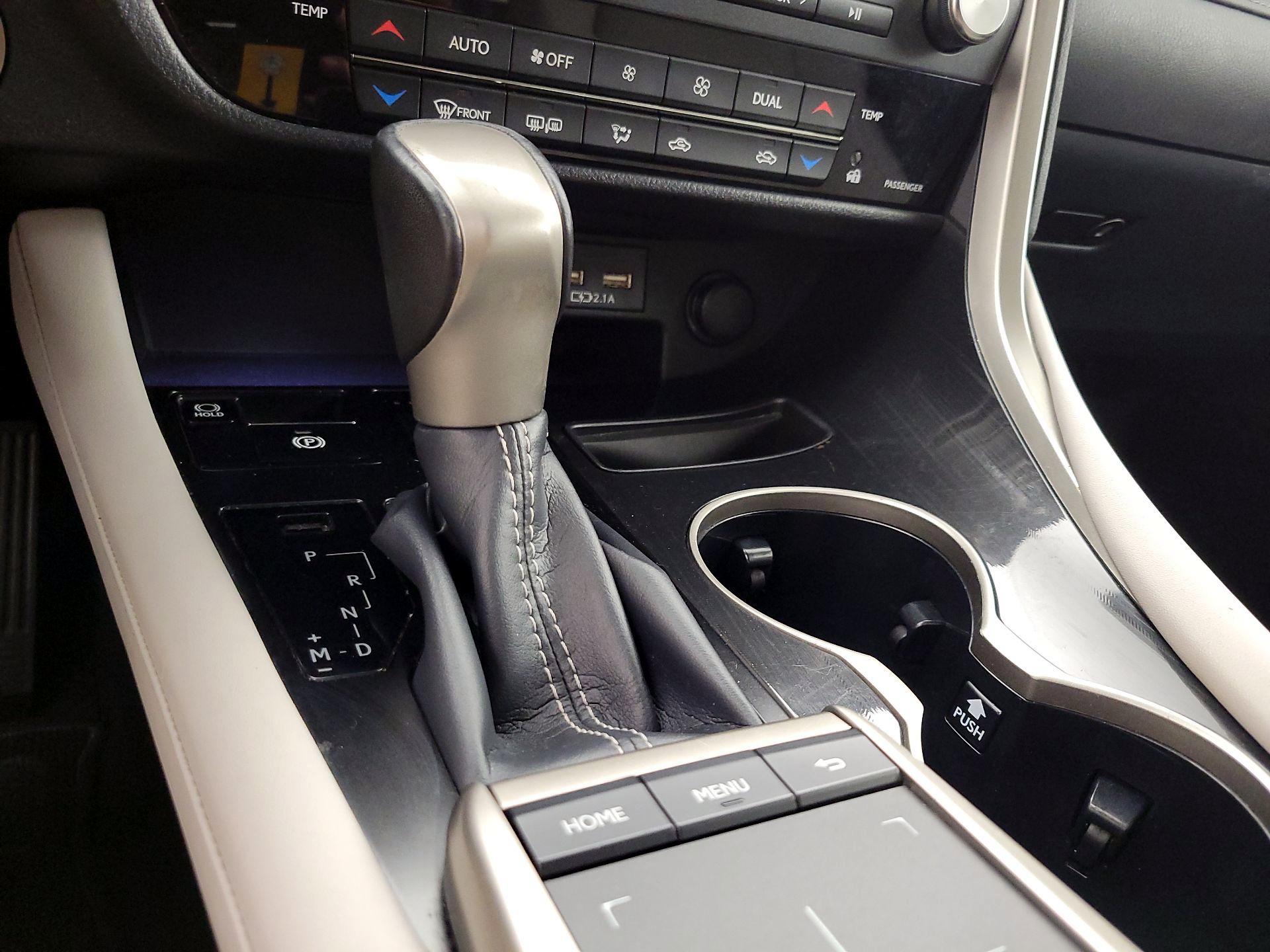 Thumbnail: 2020 Lexus RX - 17