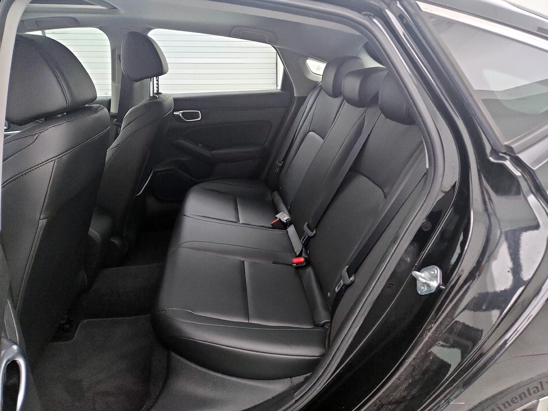 Thumbnail: 2023 Acura Integra - 20