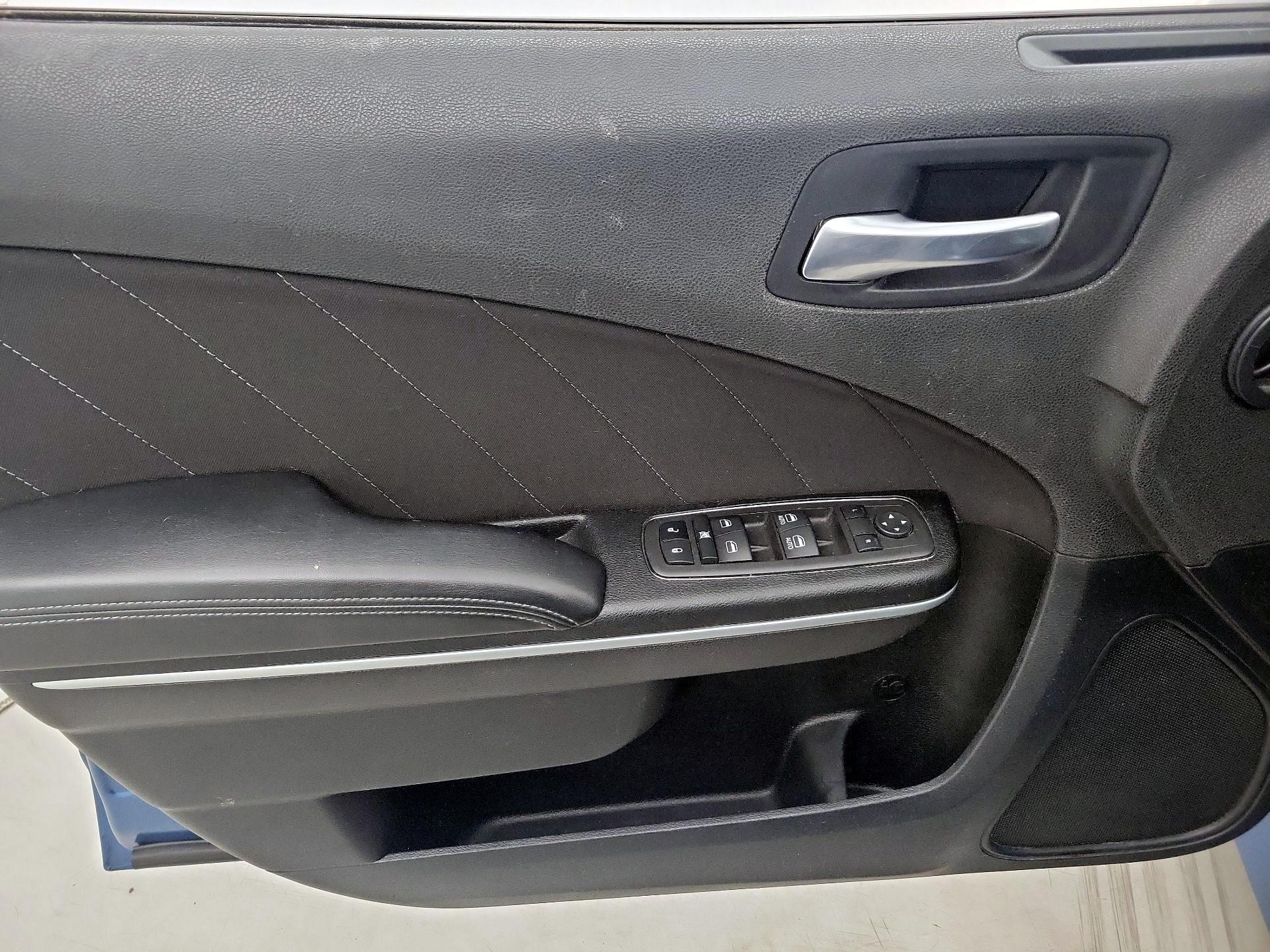 Thumbnail: 2022 Dodge Charger - 12