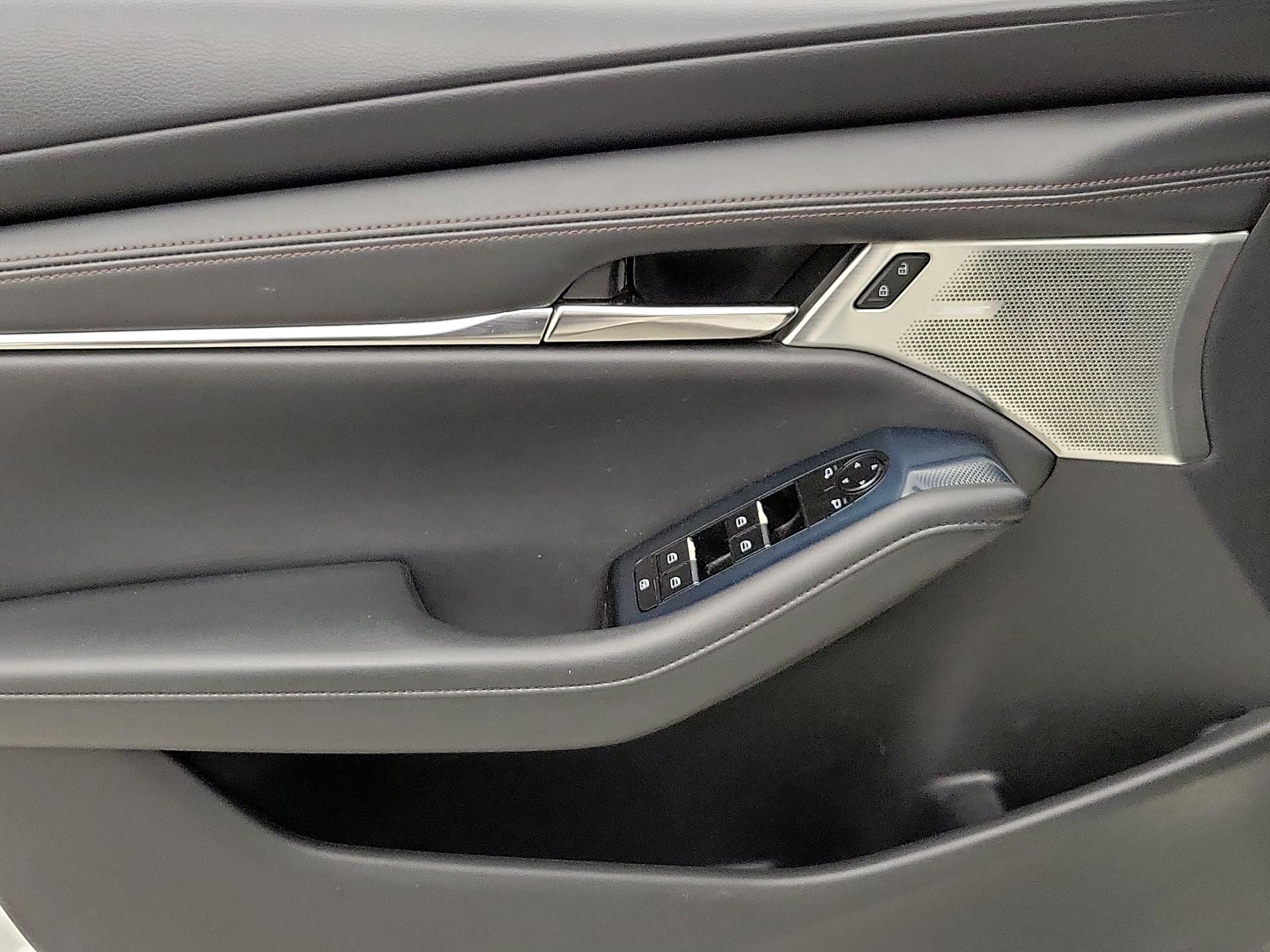 Thumbnail: 2019 Mazda Mazda3 - 12