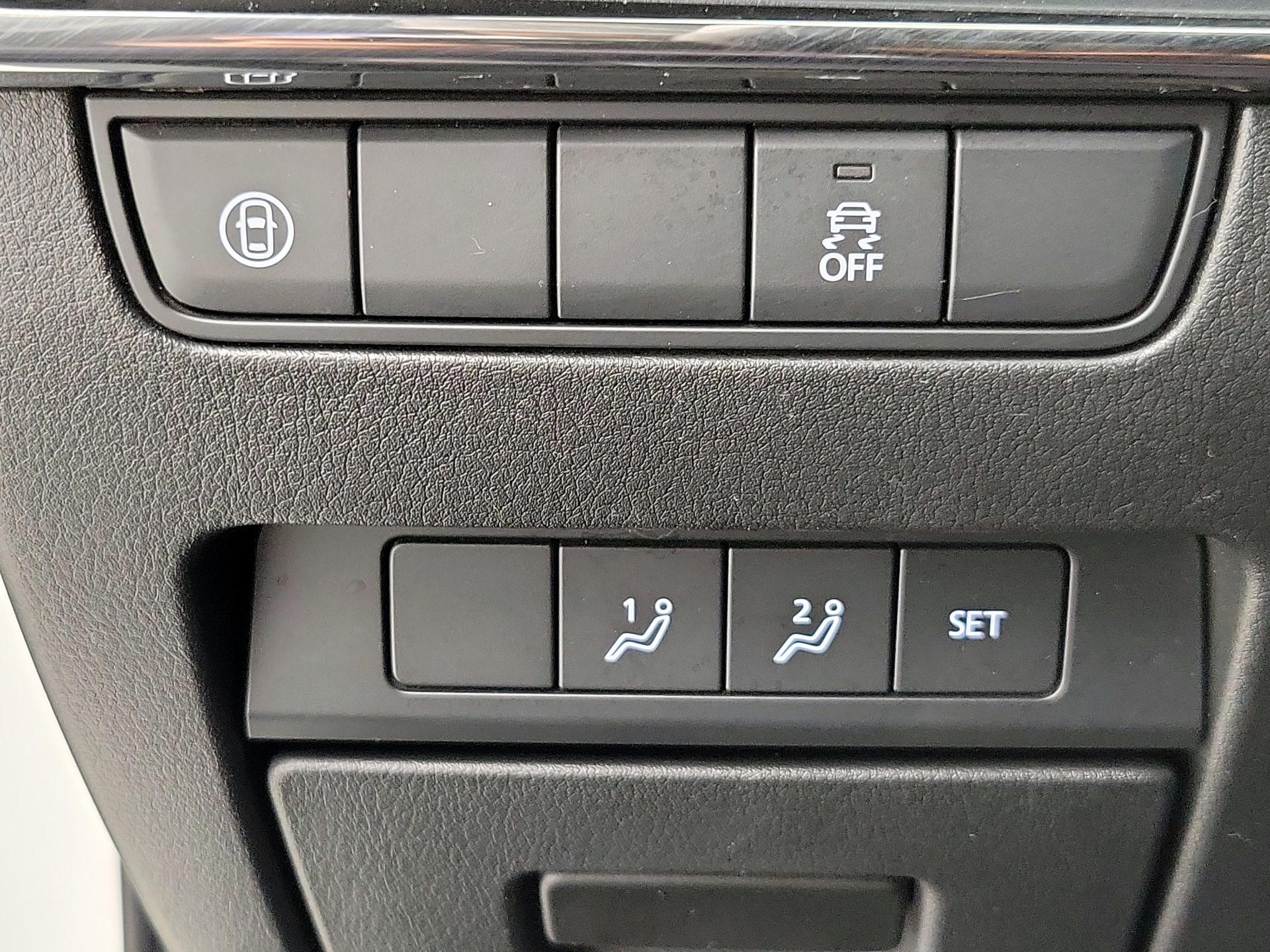 Thumbnail: 2019 Mazda Mazda3 - 13