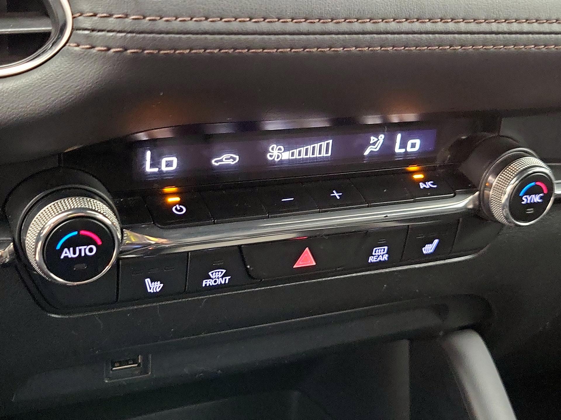 Thumbnail: 2019 Mazda Mazda3 - 16