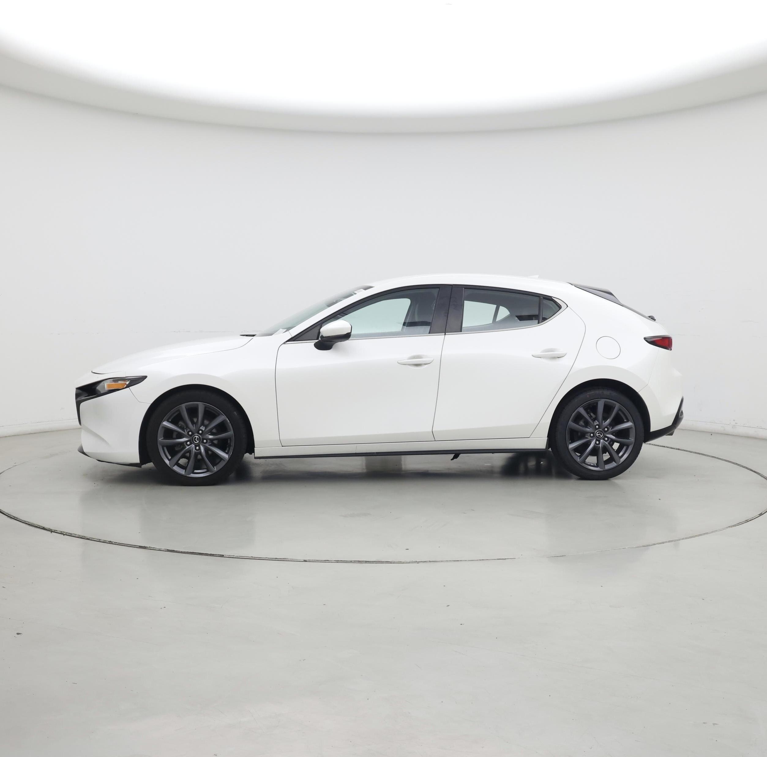 Thumbnail: 2019 Mazda Mazda3 - 3