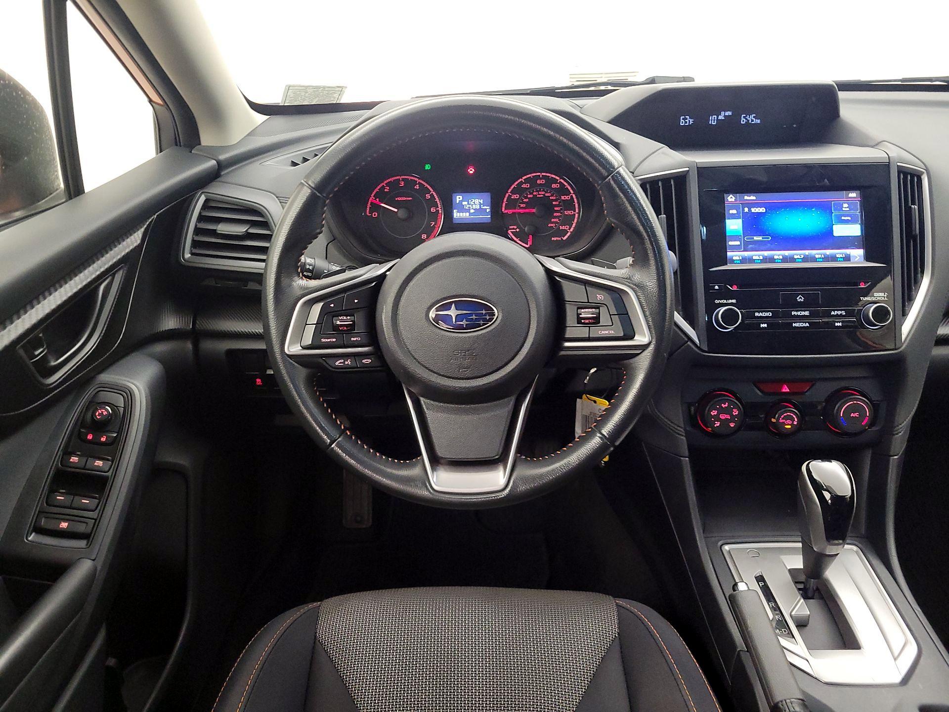 Thumbnail: 2019 Subaru Crosstrek - 10