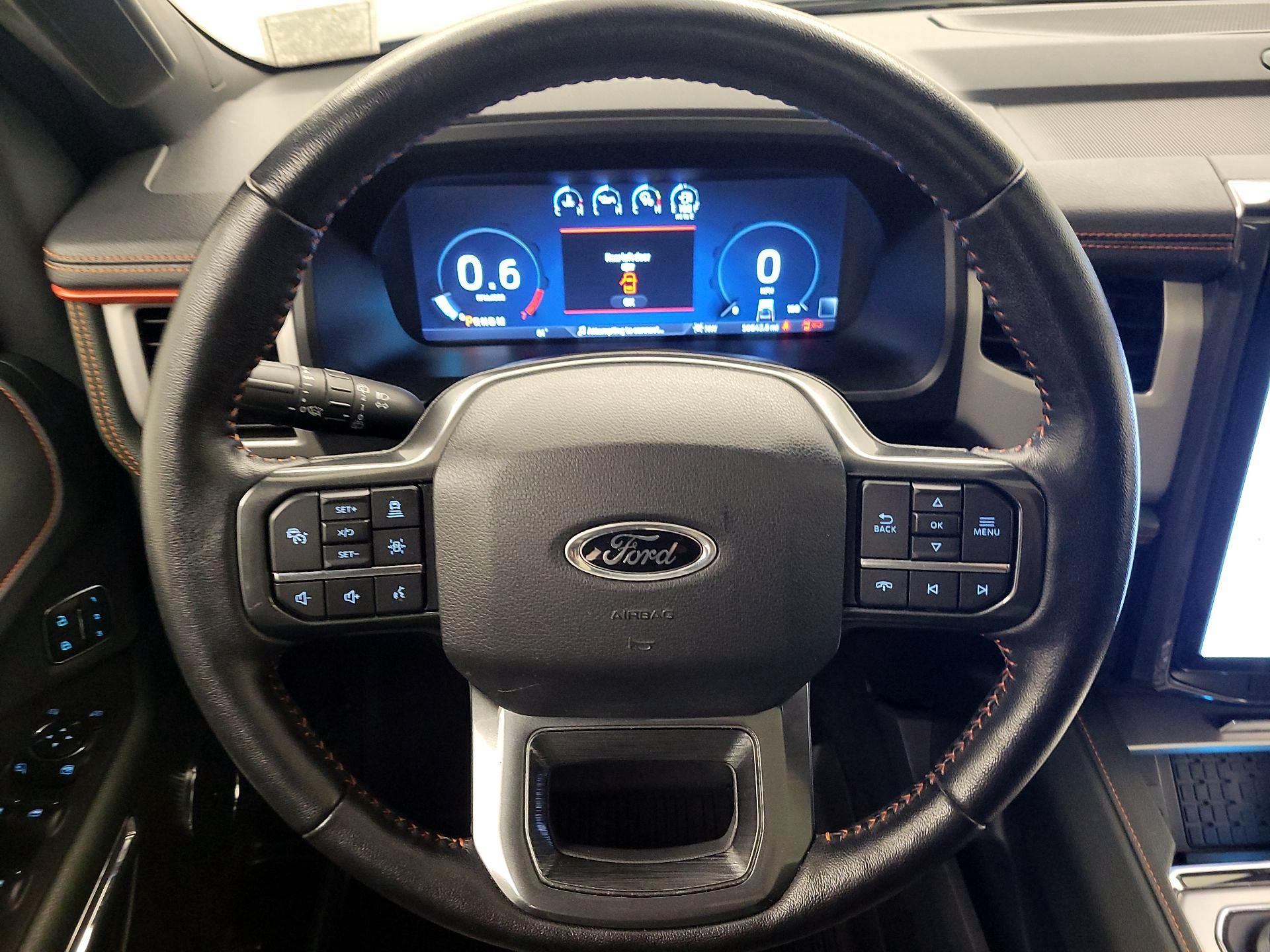 Thumbnail: 2022 Ford Expedition - 10