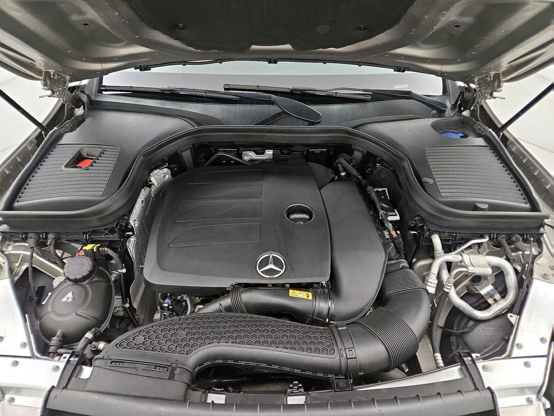 Thumbnail: 2021 Mercedes-Benz GLC - 20