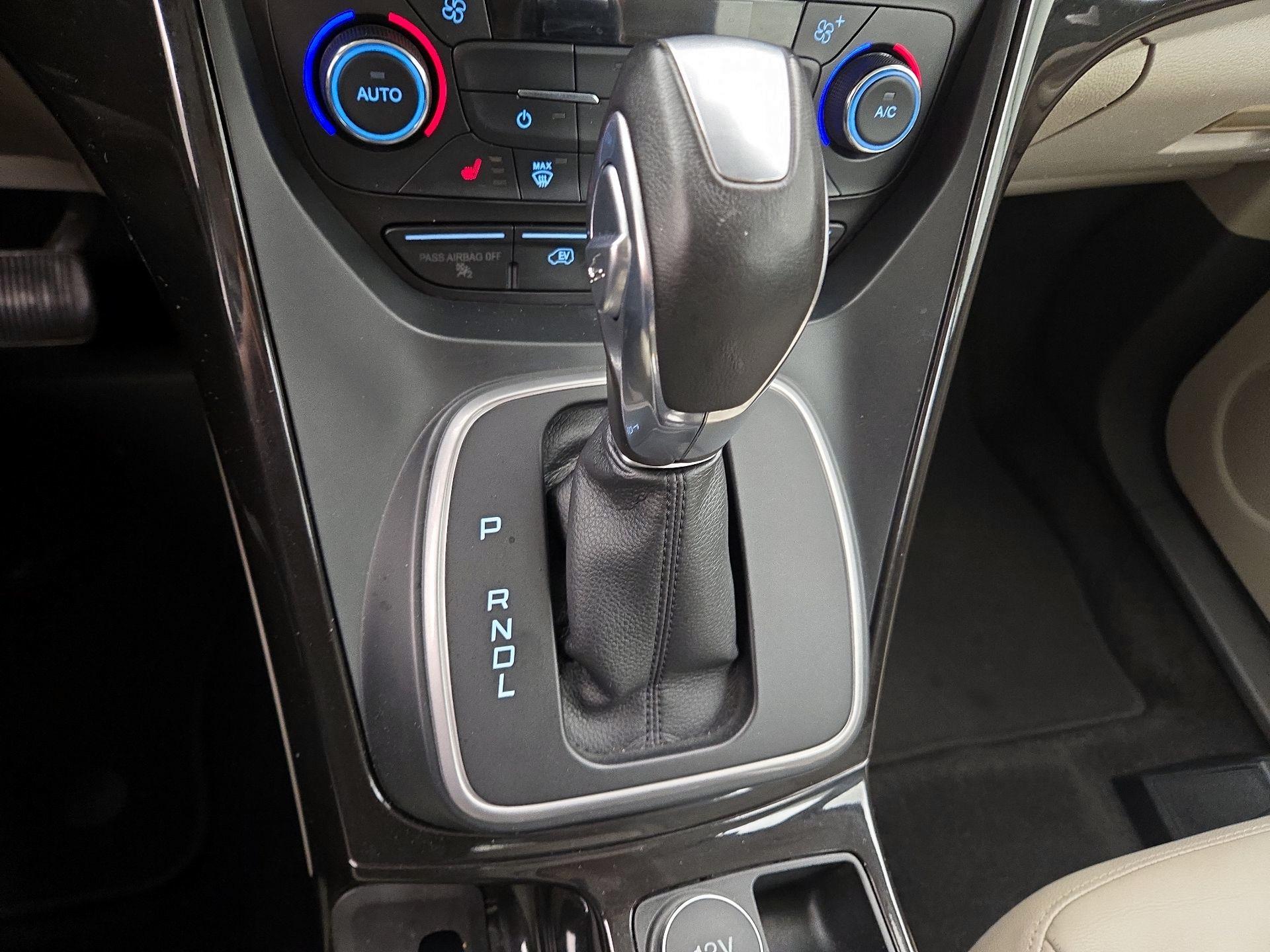 Thumbnail: 2017 Ford C-Max - 18