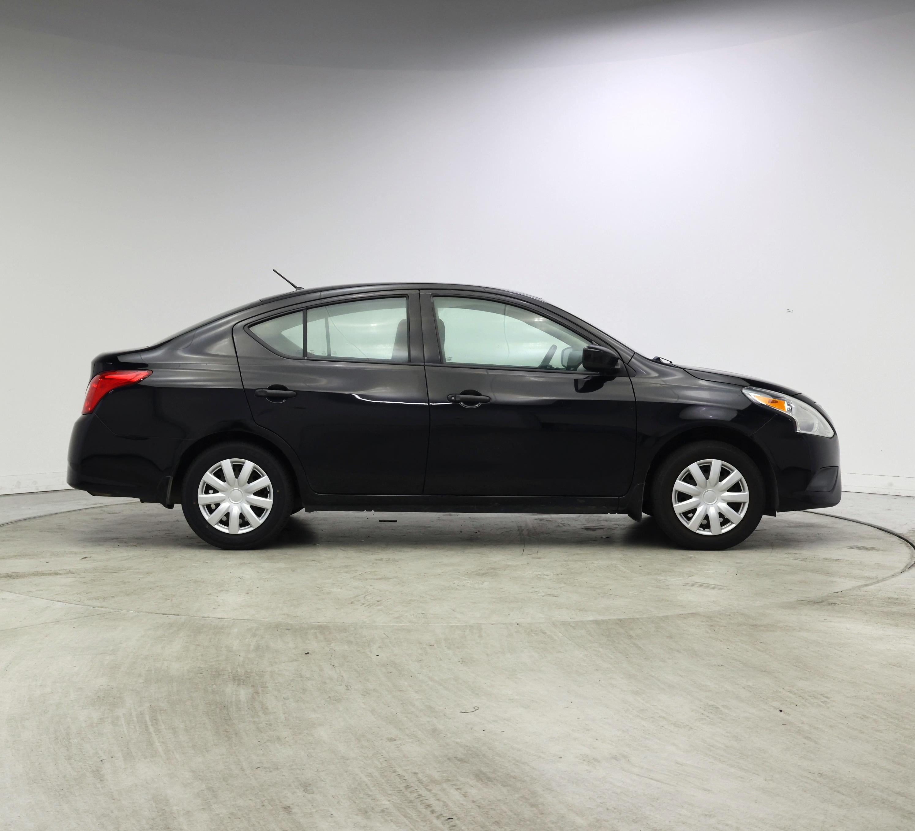 Thumbnail: 2017 Nissan Versa - 7