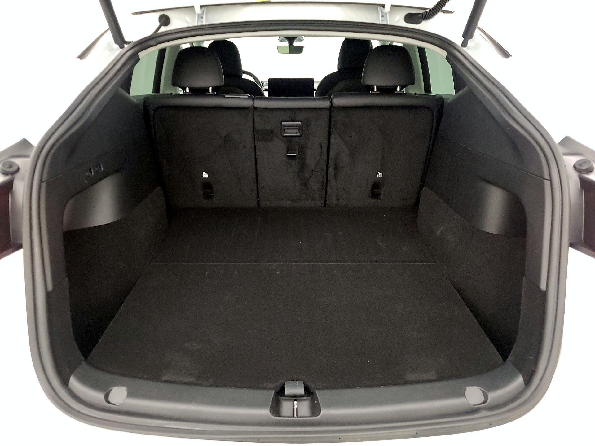 Thumbnail: 2022 Tesla Model Y - 20