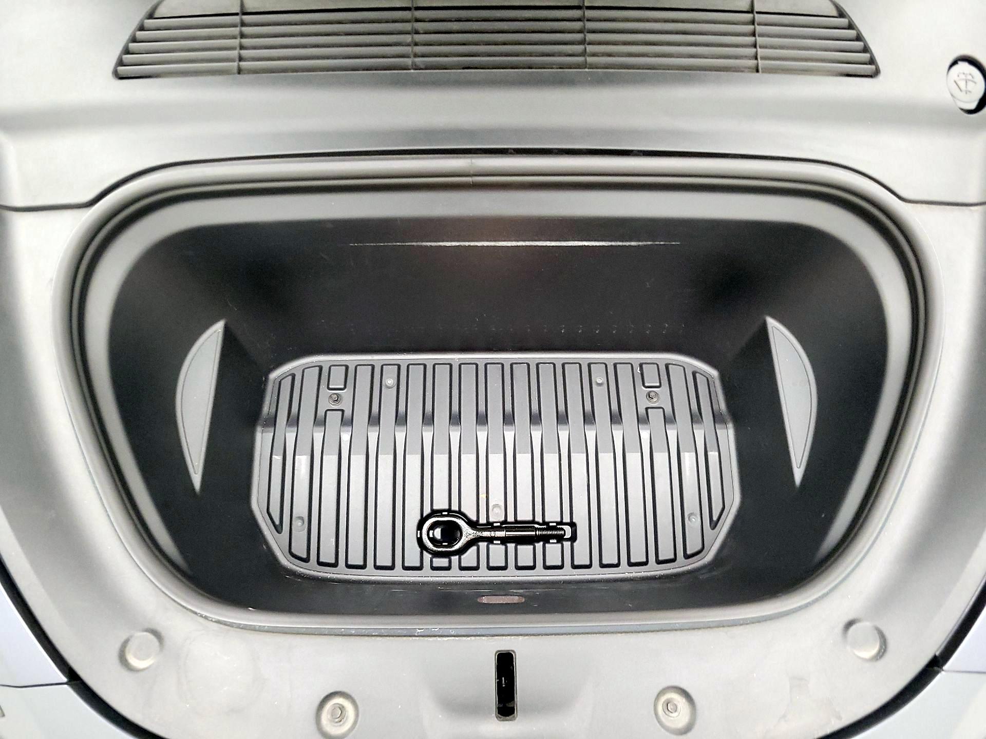 Thumbnail: 2023 Tesla Model Y - 20