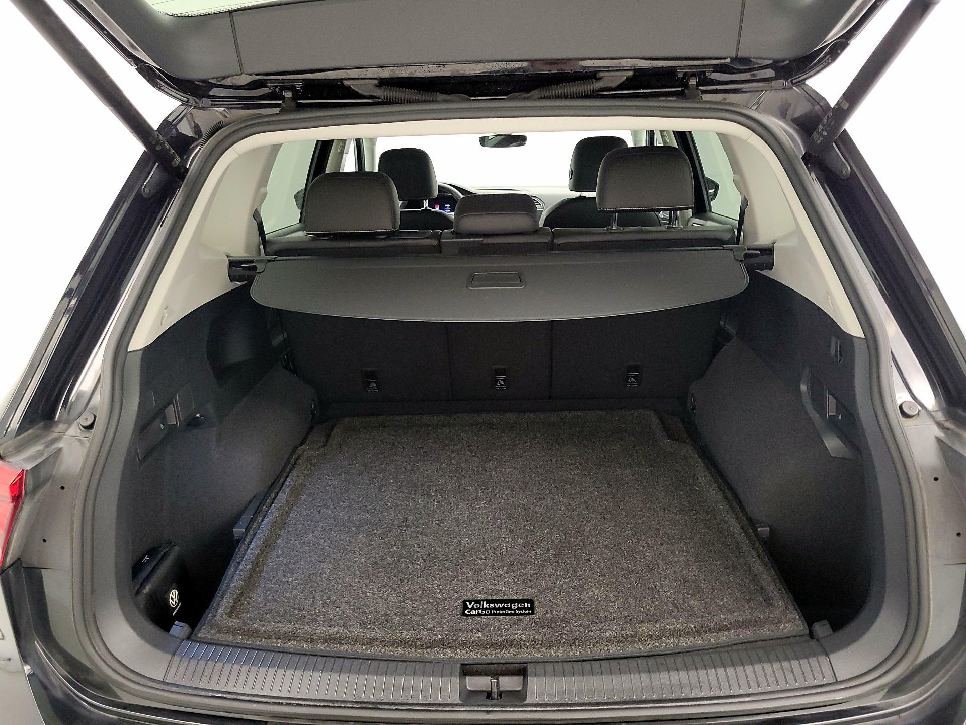 Thumbnail: 2022 Volkswagen Tiguan - 19