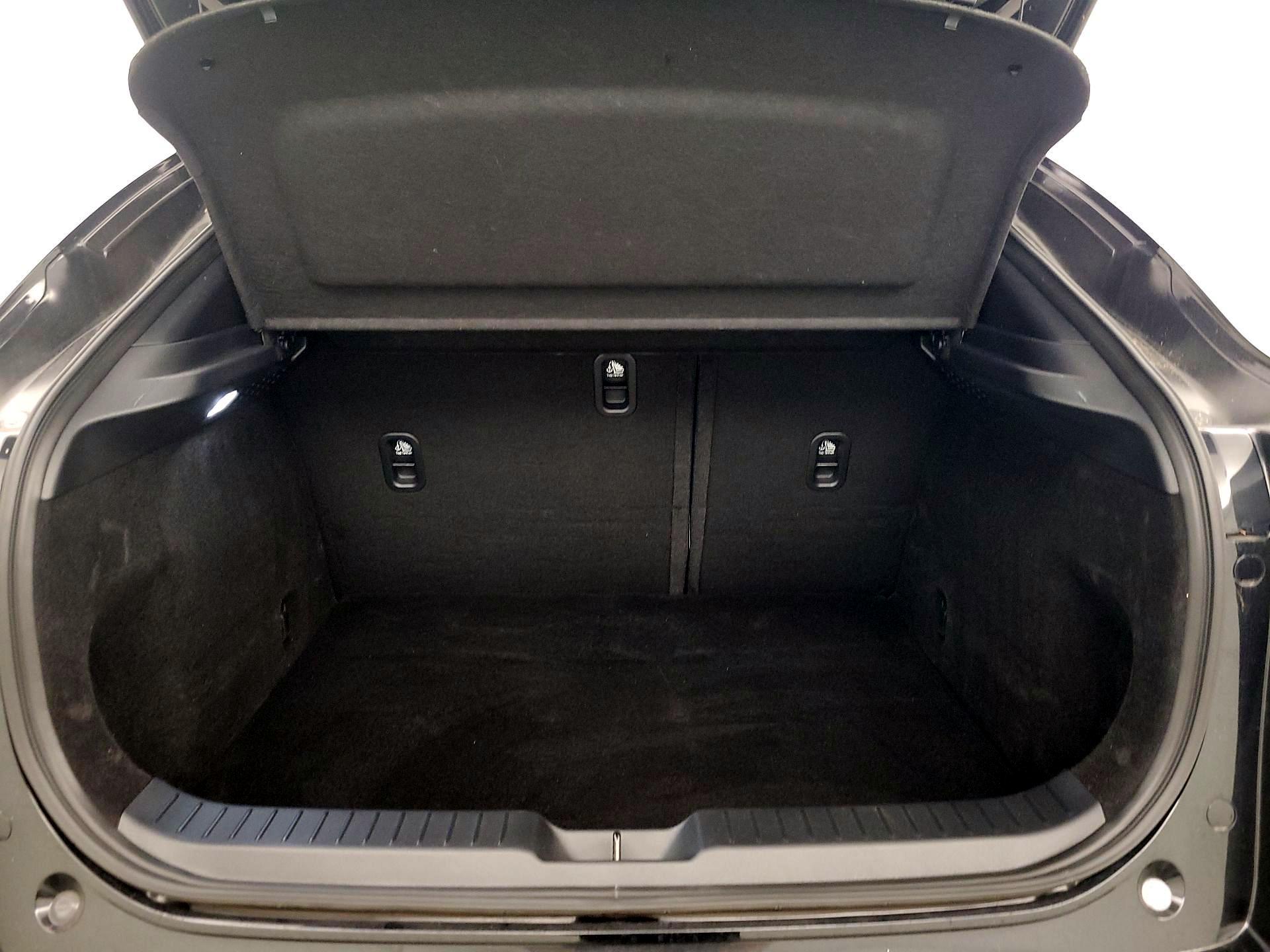 Thumbnail: 2023 Mazda CX-30 - 20