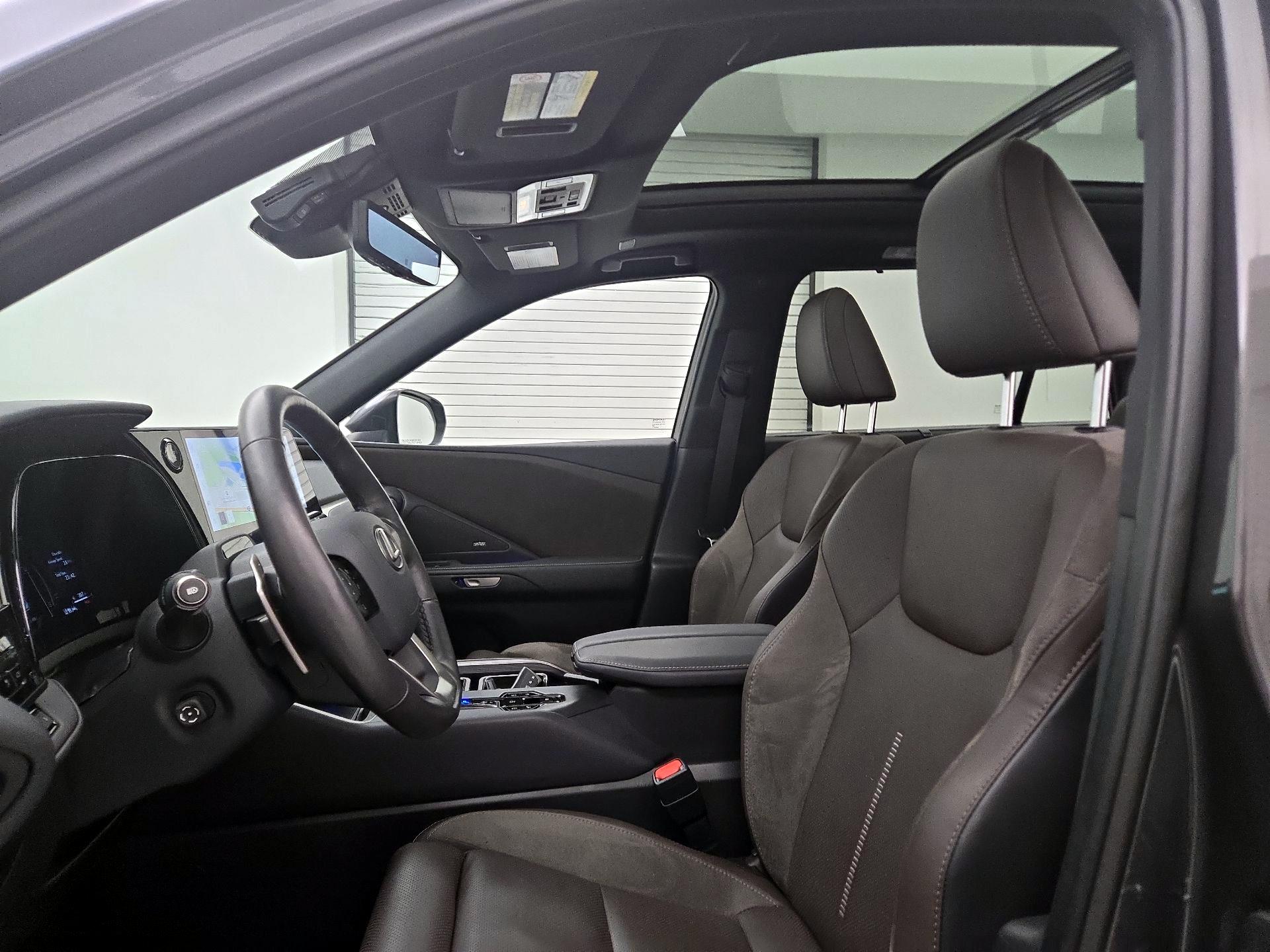 Thumbnail: 2025 Lexus TX - 20