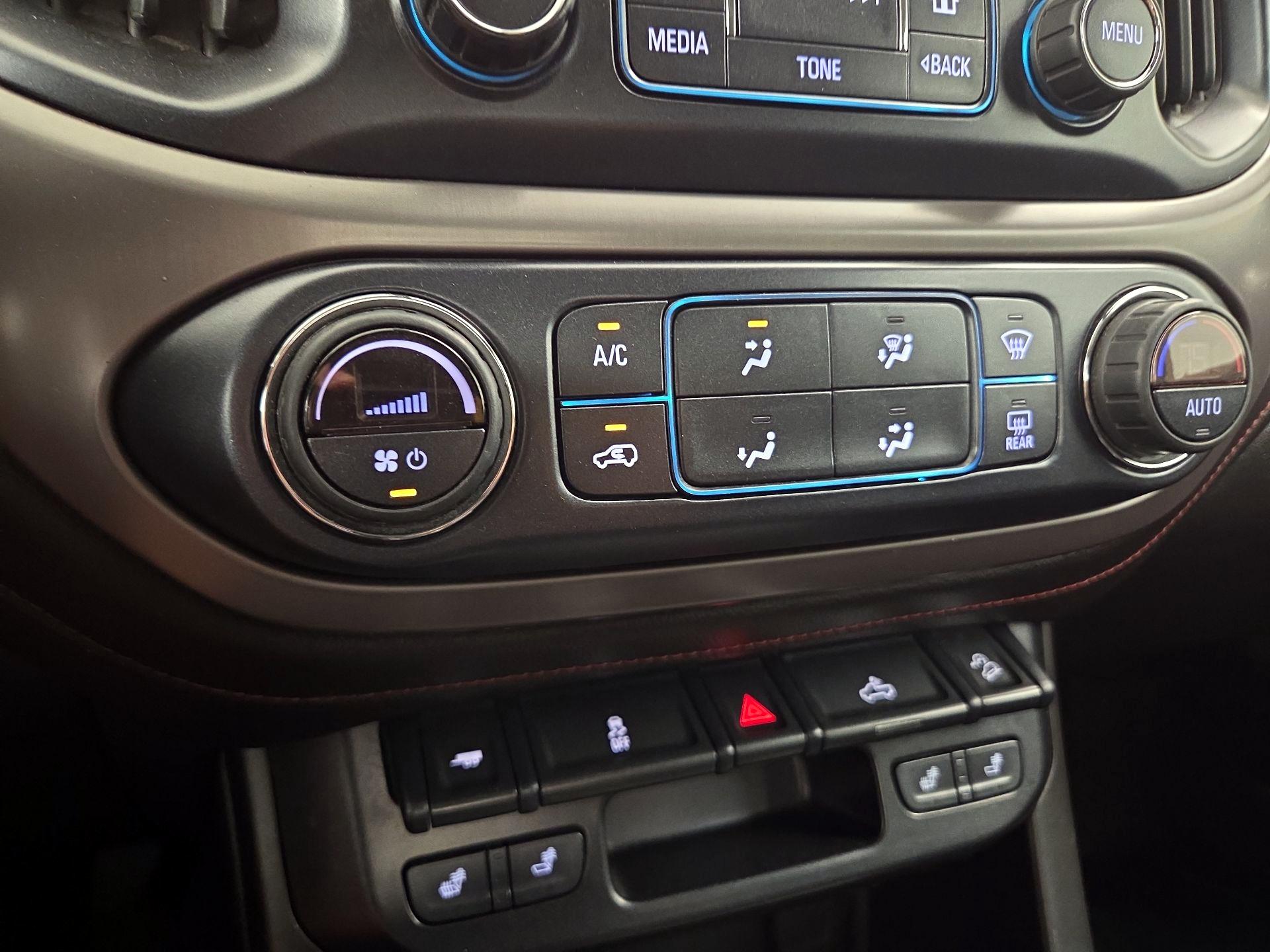 Thumbnail: 2018 GMC Canyon - 17