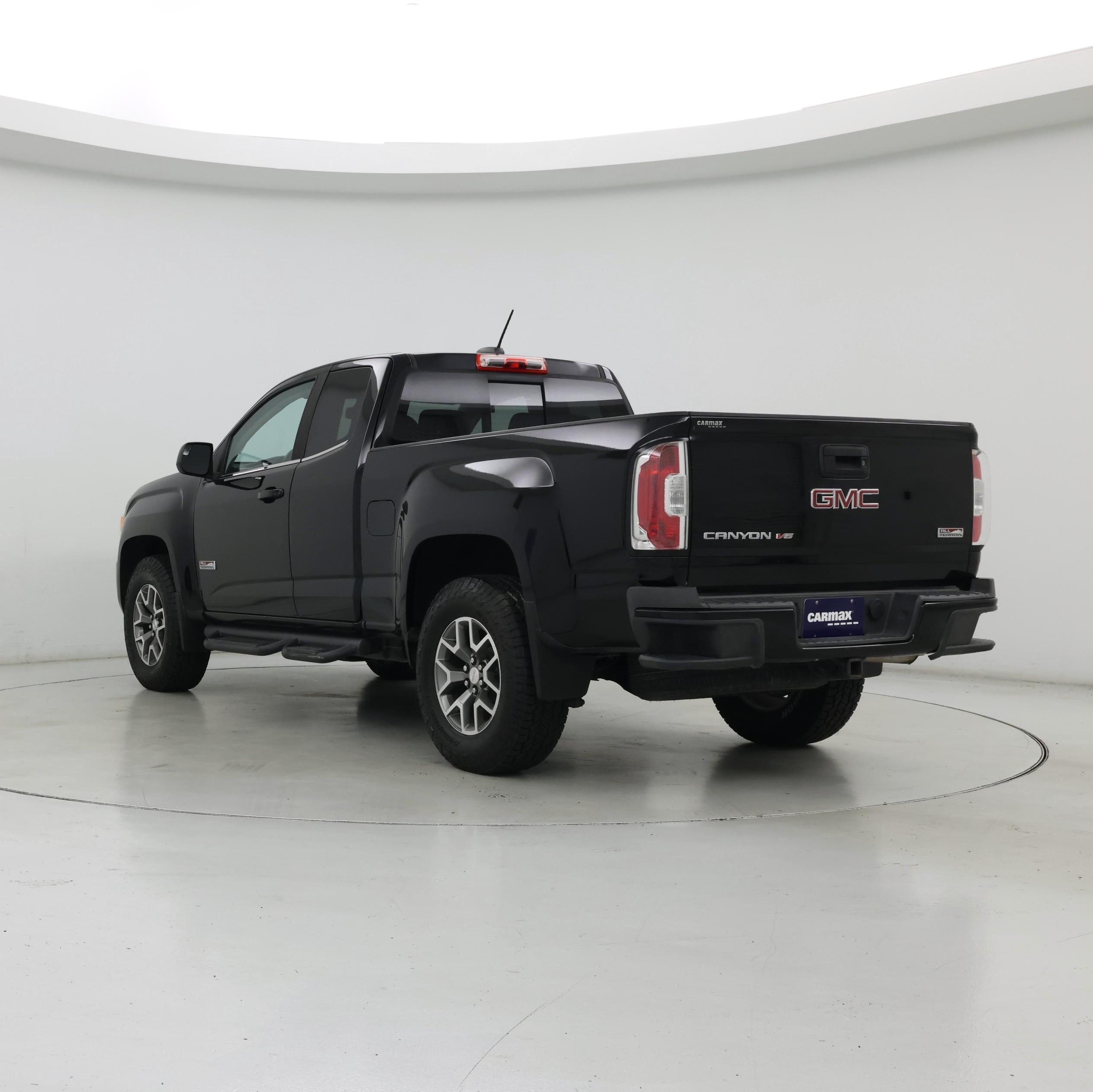 Thumbnail: 2018 GMC Canyon - 2