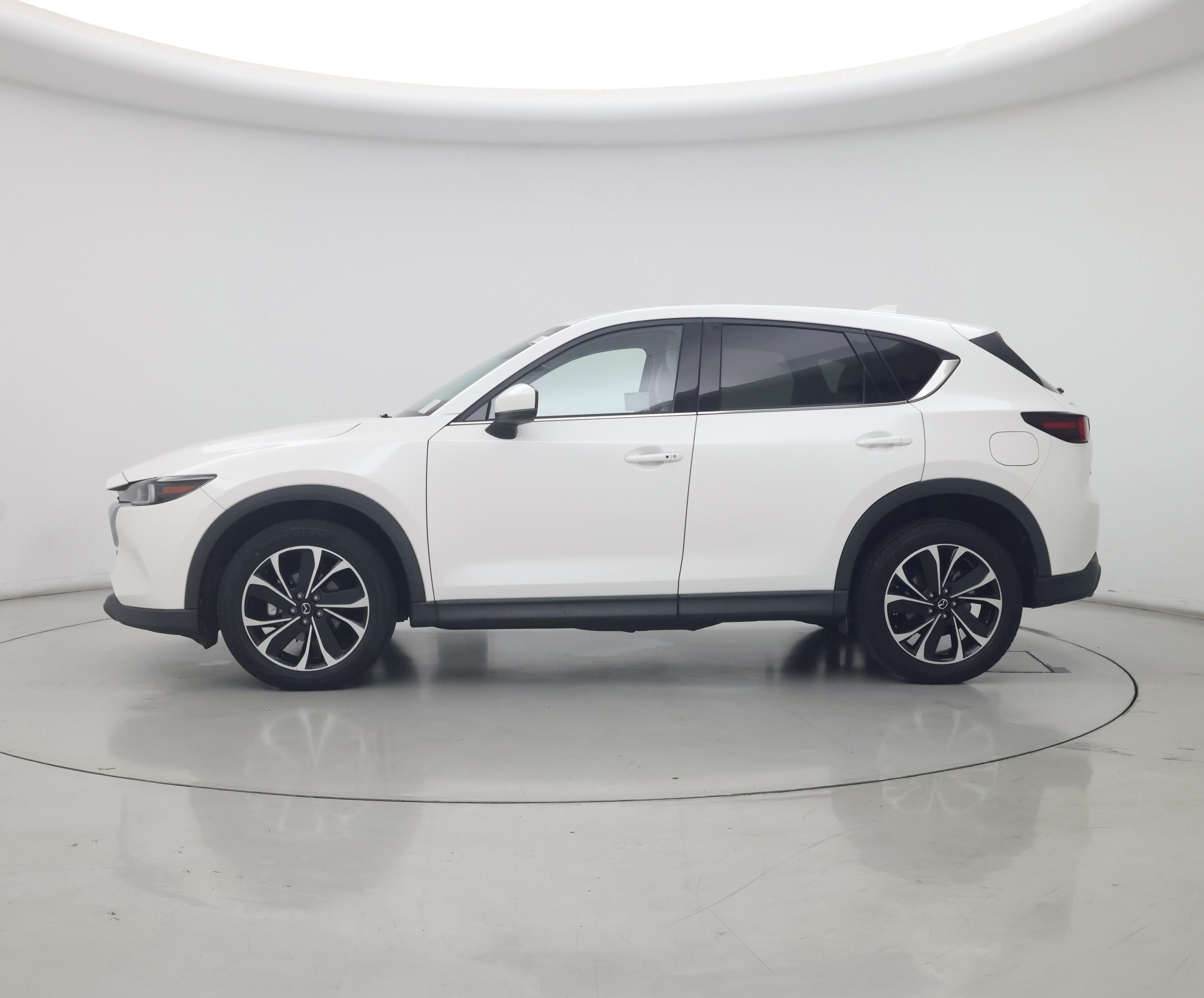 Thumbnail: 2022 Mazda CX-5 - 3