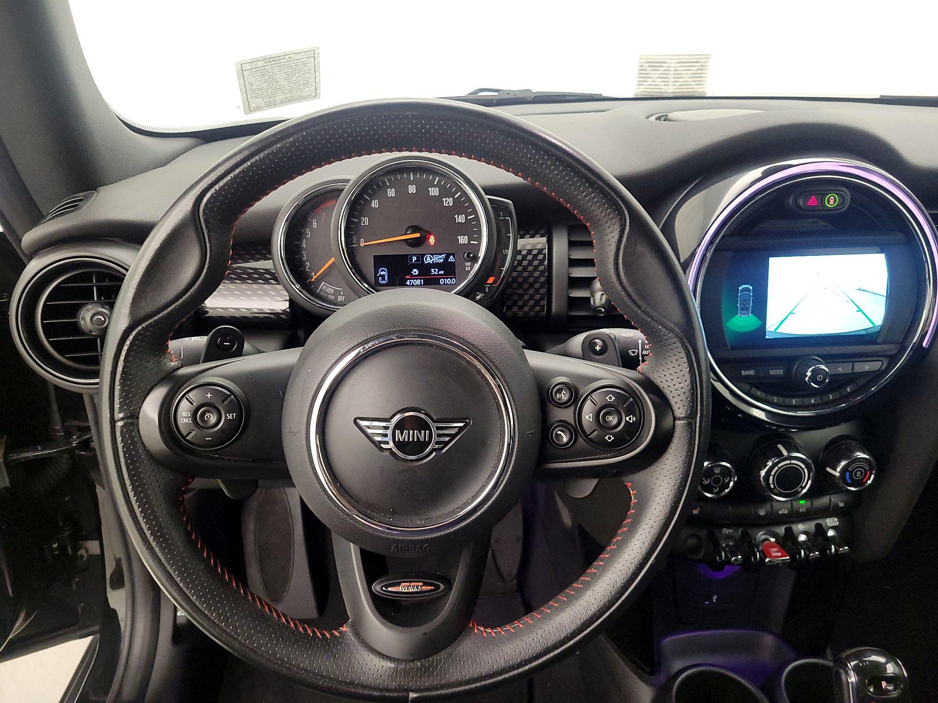 Thumbnail: 2020 MINI Cooper - 10