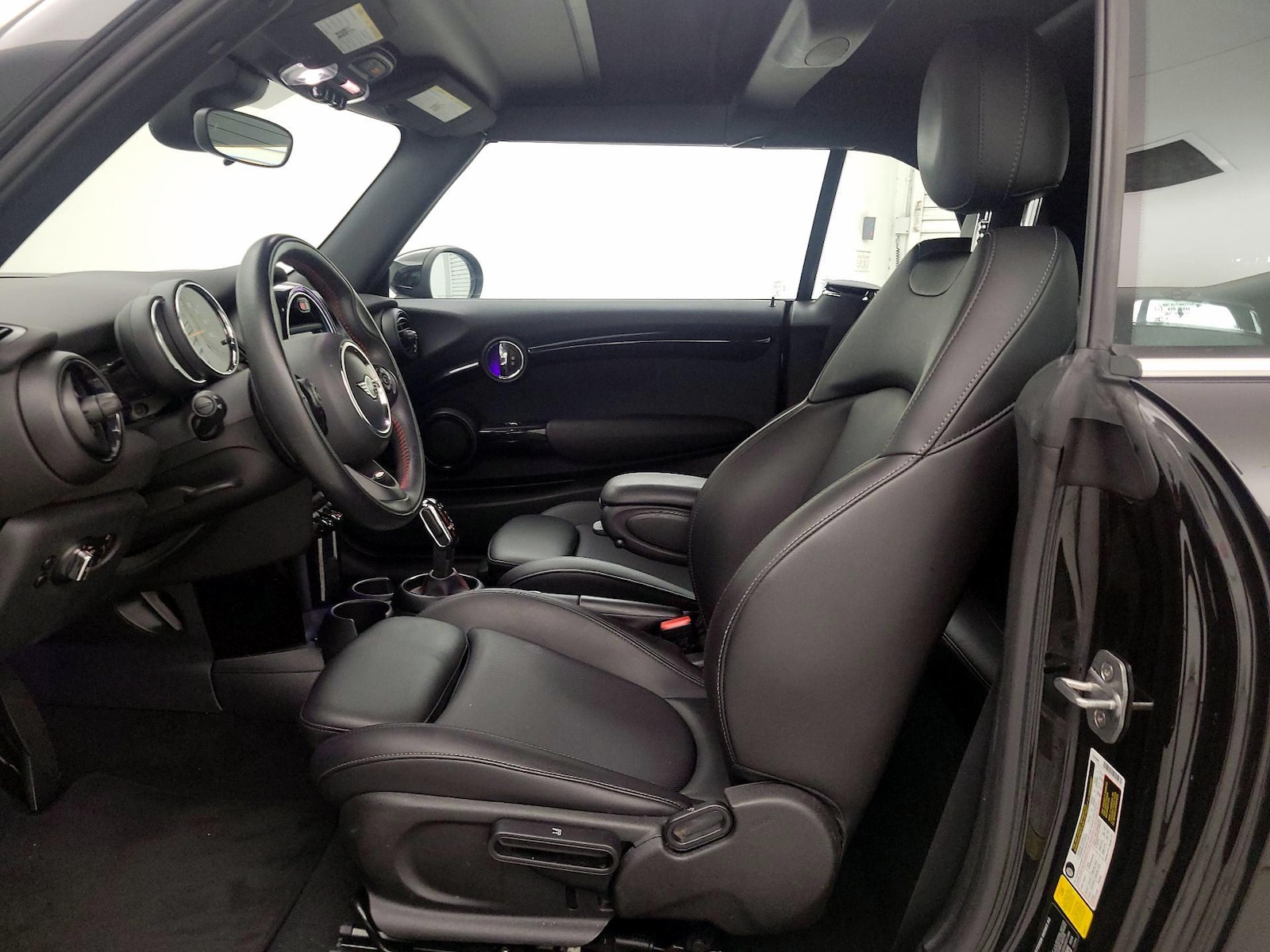 2020 MINI Convertible S - Photo 12