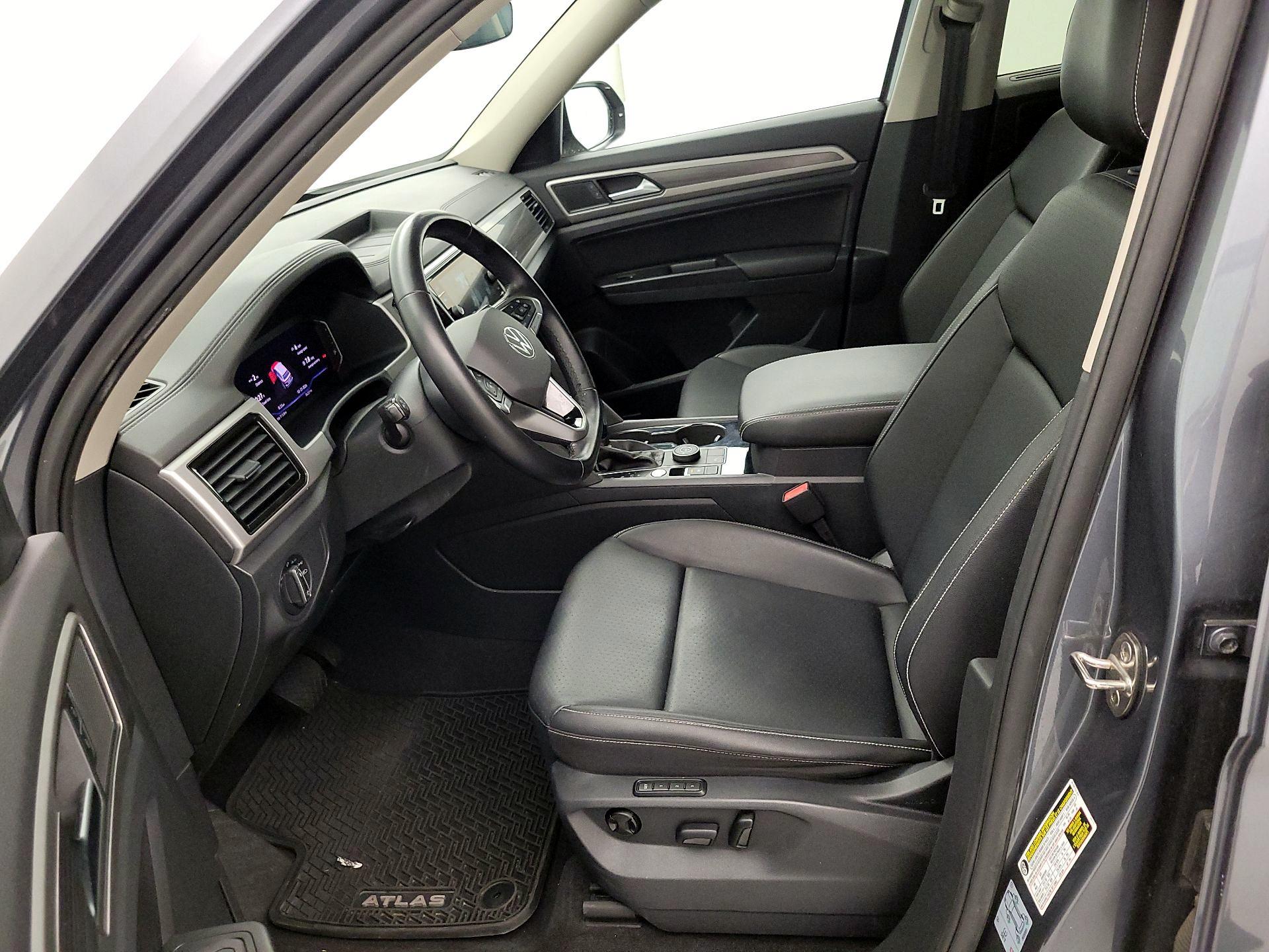 Thumbnail: 2021 Volkswagen Atlas - 11