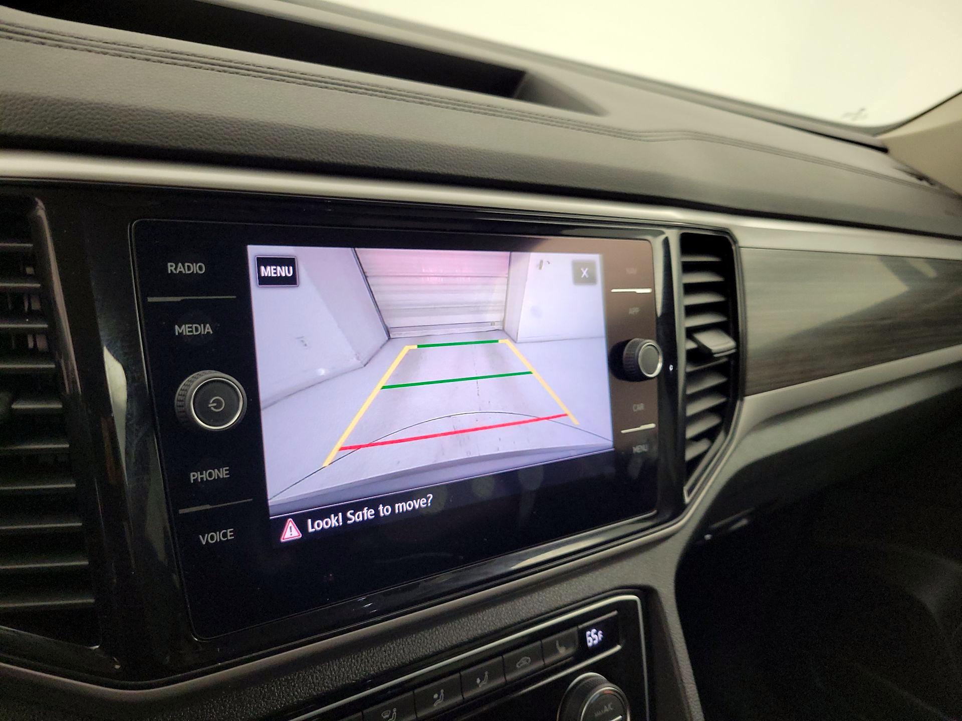 Thumbnail: 2021 Volkswagen Atlas - 14